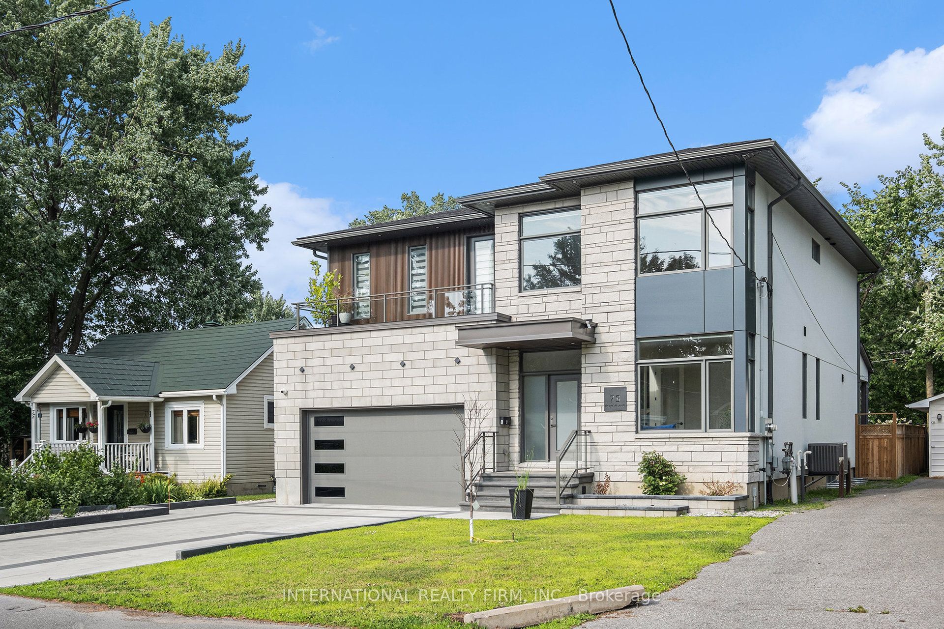 79 Boyce Avenue, Britannia - Lincoln Heights and Area, ON K2B 6J1 photo 3