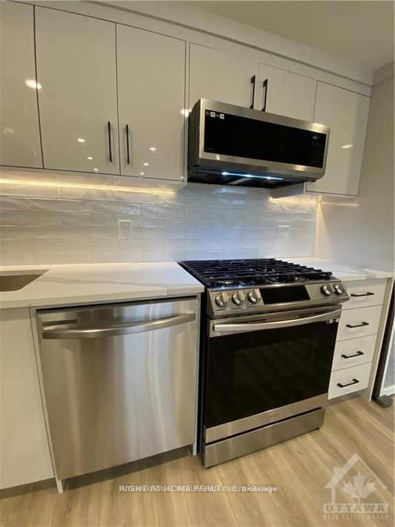 79 Boyce Avenue B, Britannia - Lincoln Heights and Area, ON K2B 6J1 photo 5
