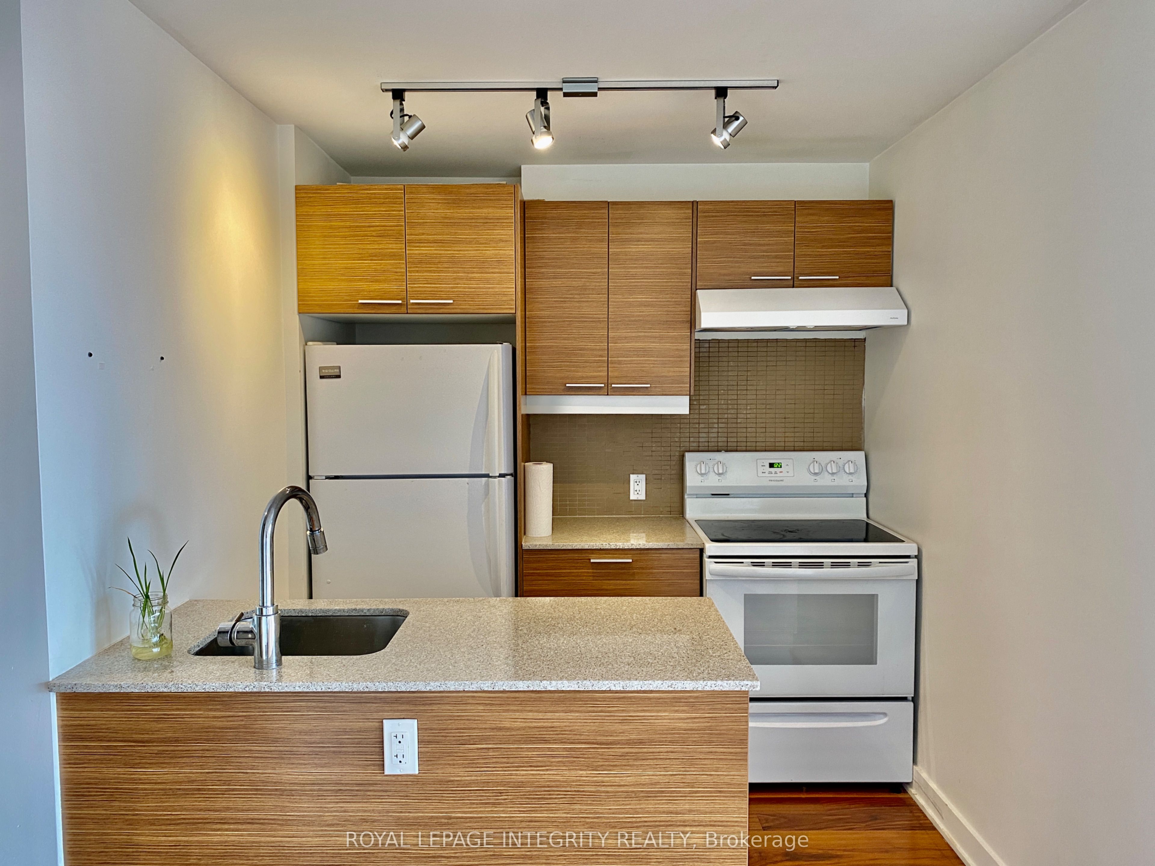 354 Gladstone Avenue 331, Ottawa Centre, ON K2P 0R4 photo 5