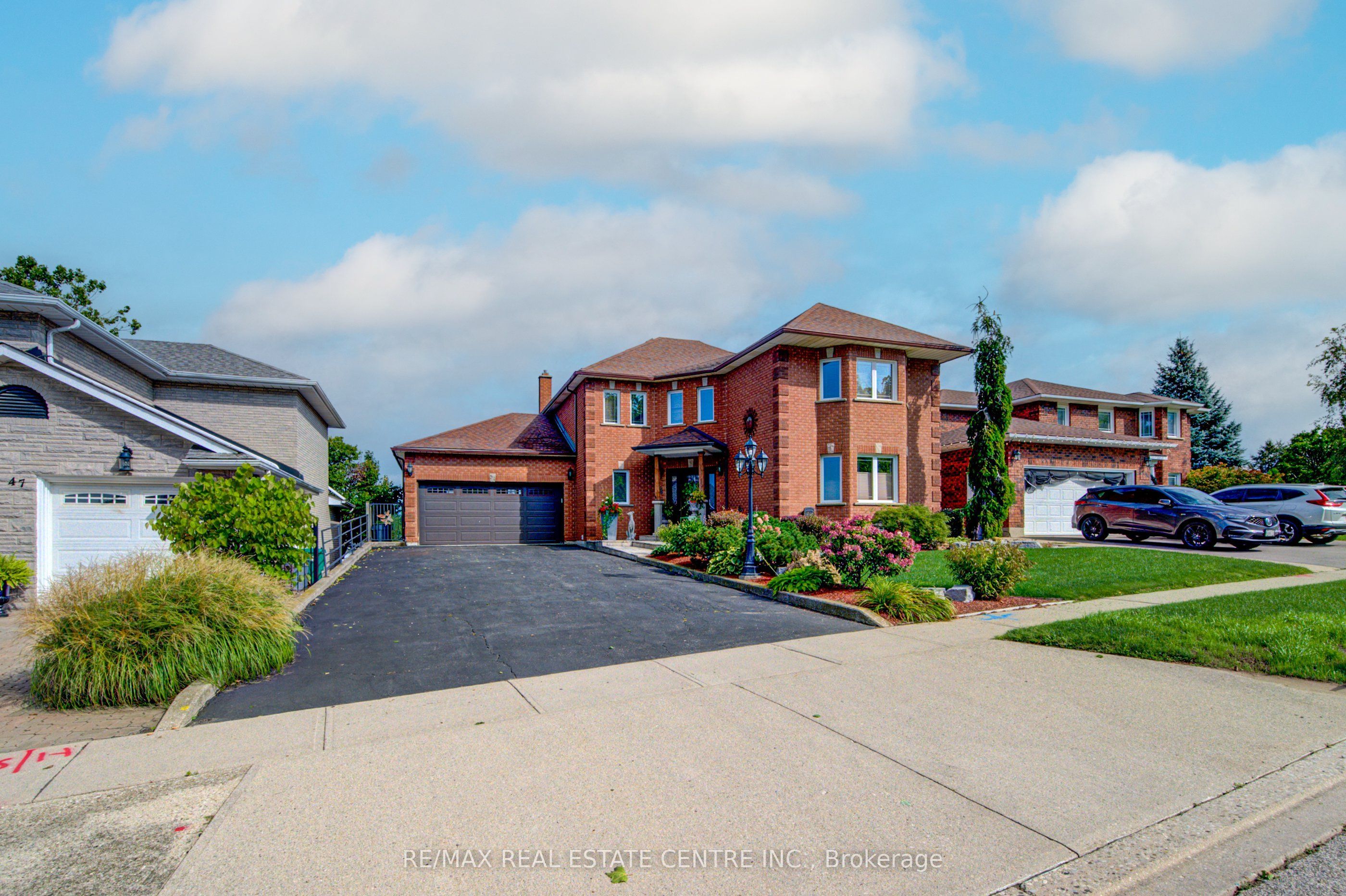 51 Copperfield Drive, Cambridge, ON N1R 8A4 photo 2