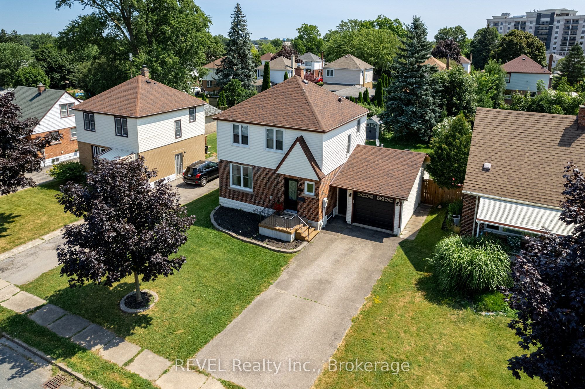 5682 Hanan Avenue, Niagara Falls, ON L2G 4E6 photo 2