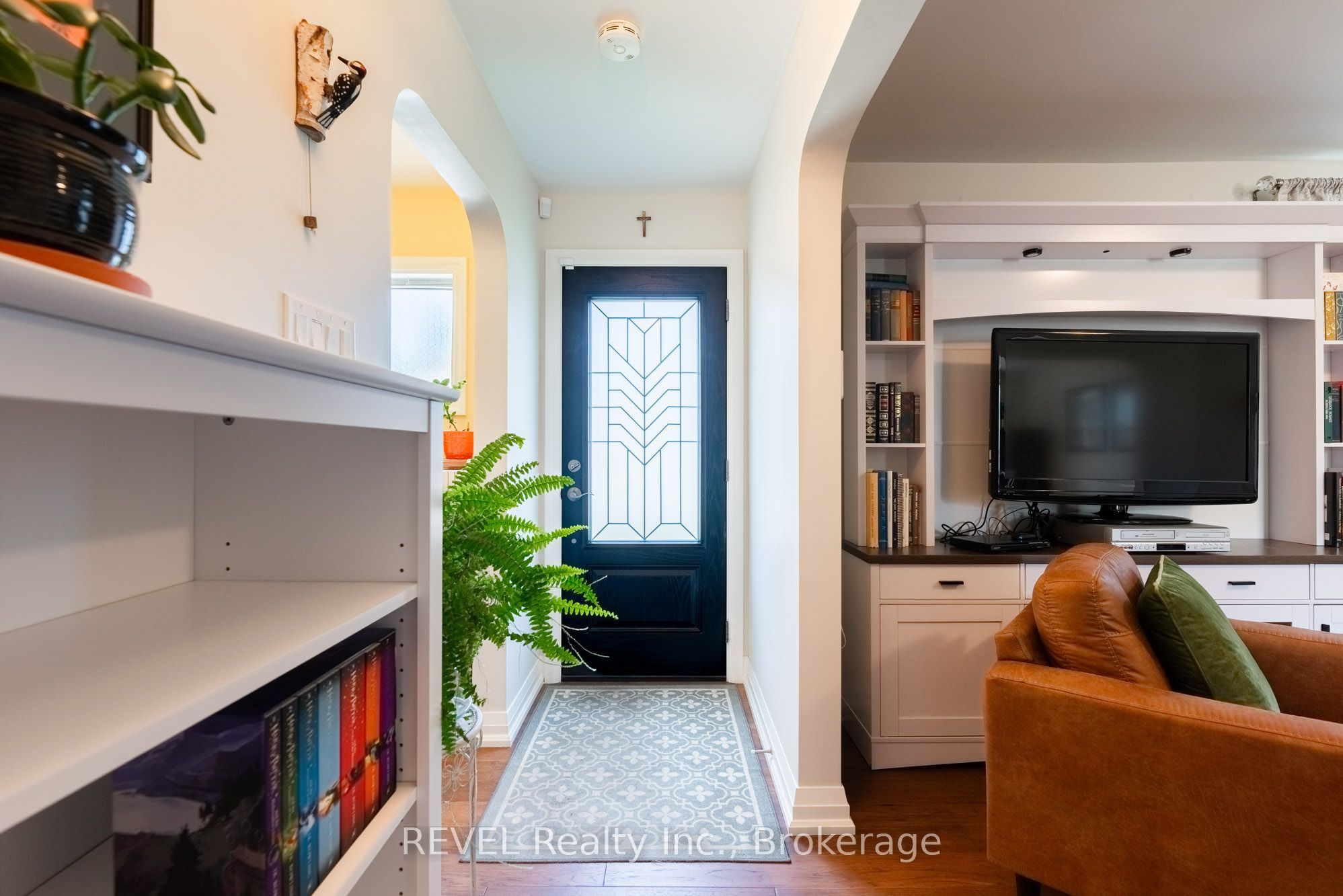5682 Hanan Avenue, Niagara Falls, ON L2G 4E6 photo 5
