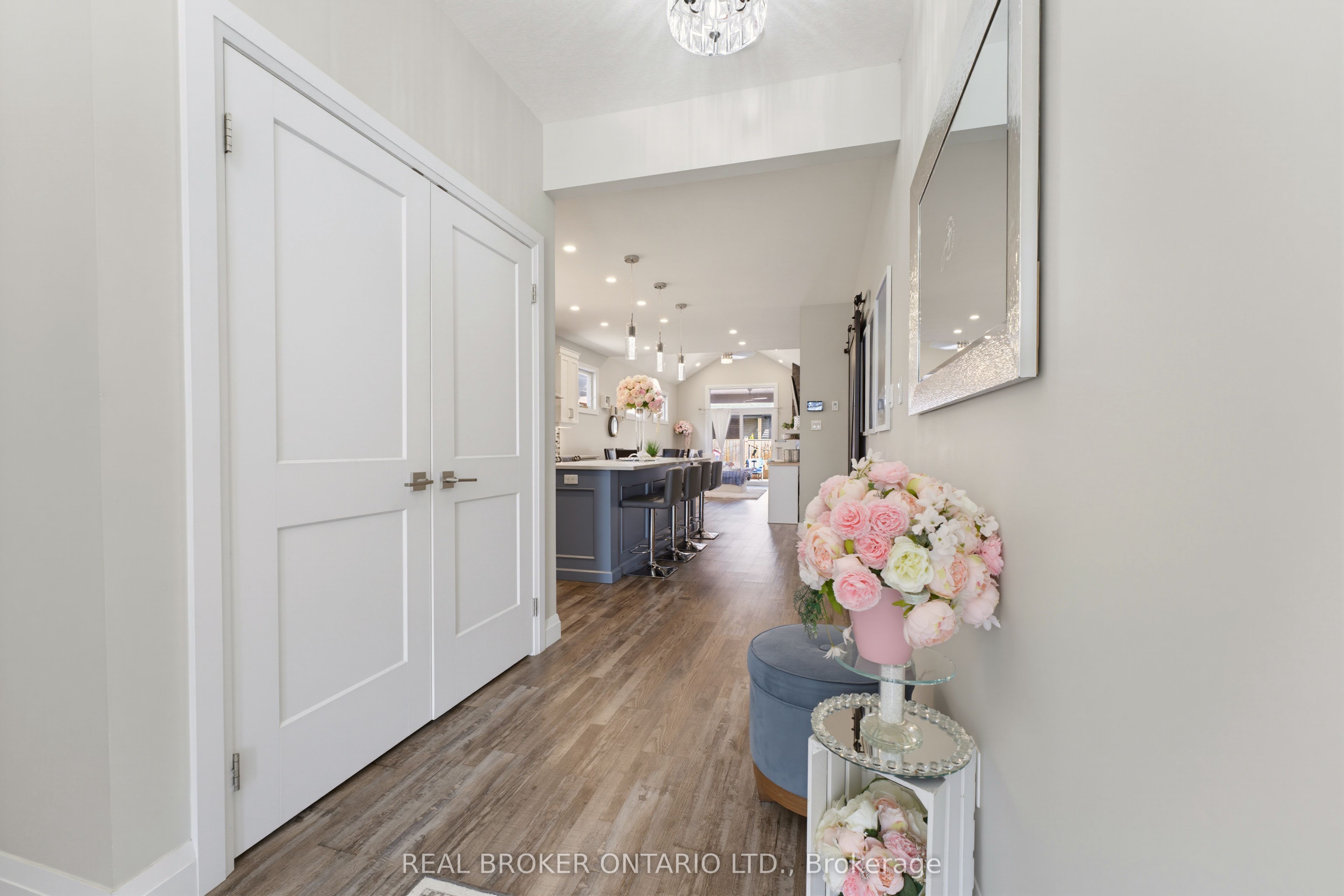 98 Woodberry Crescent, Woolwich, ON N3B 3L1 photo 4