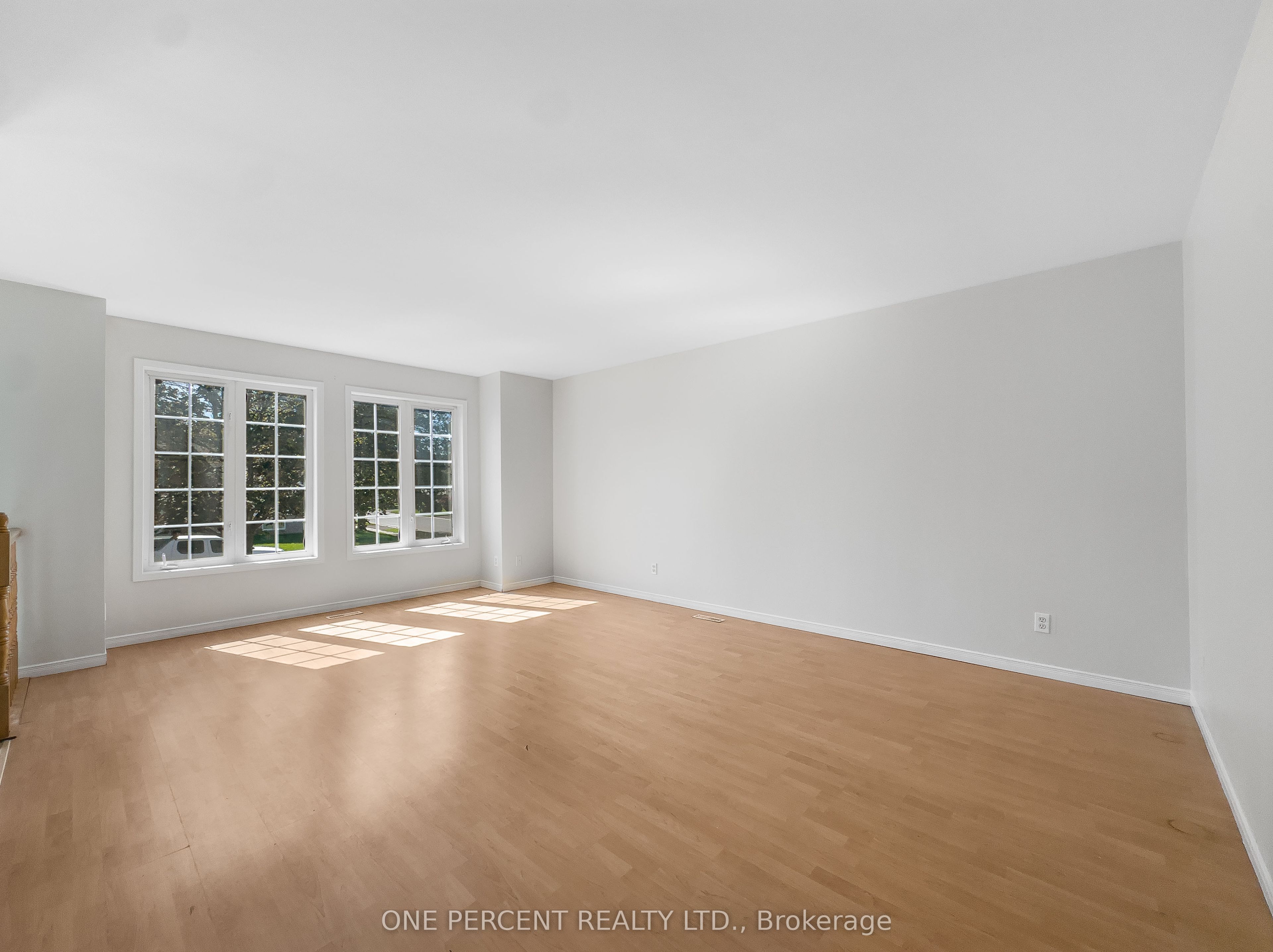 27 FARADAY Gardens, Belleville, ON K8P 5J5 photo 5