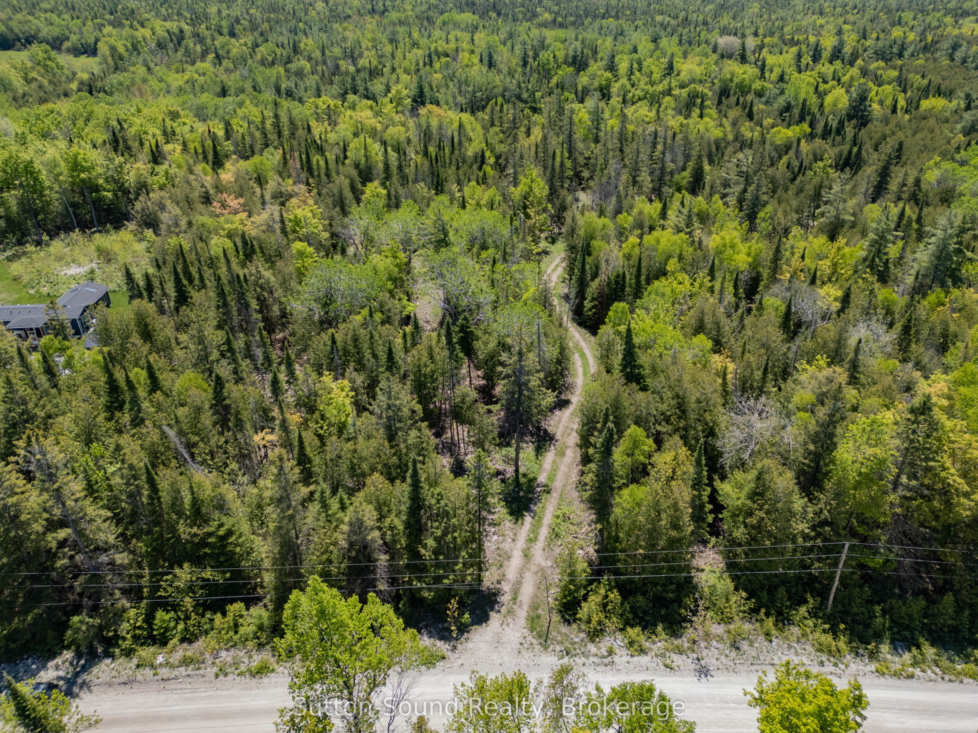 379 Elm Road, South Bruce Peninsula, ON N0H 2T0