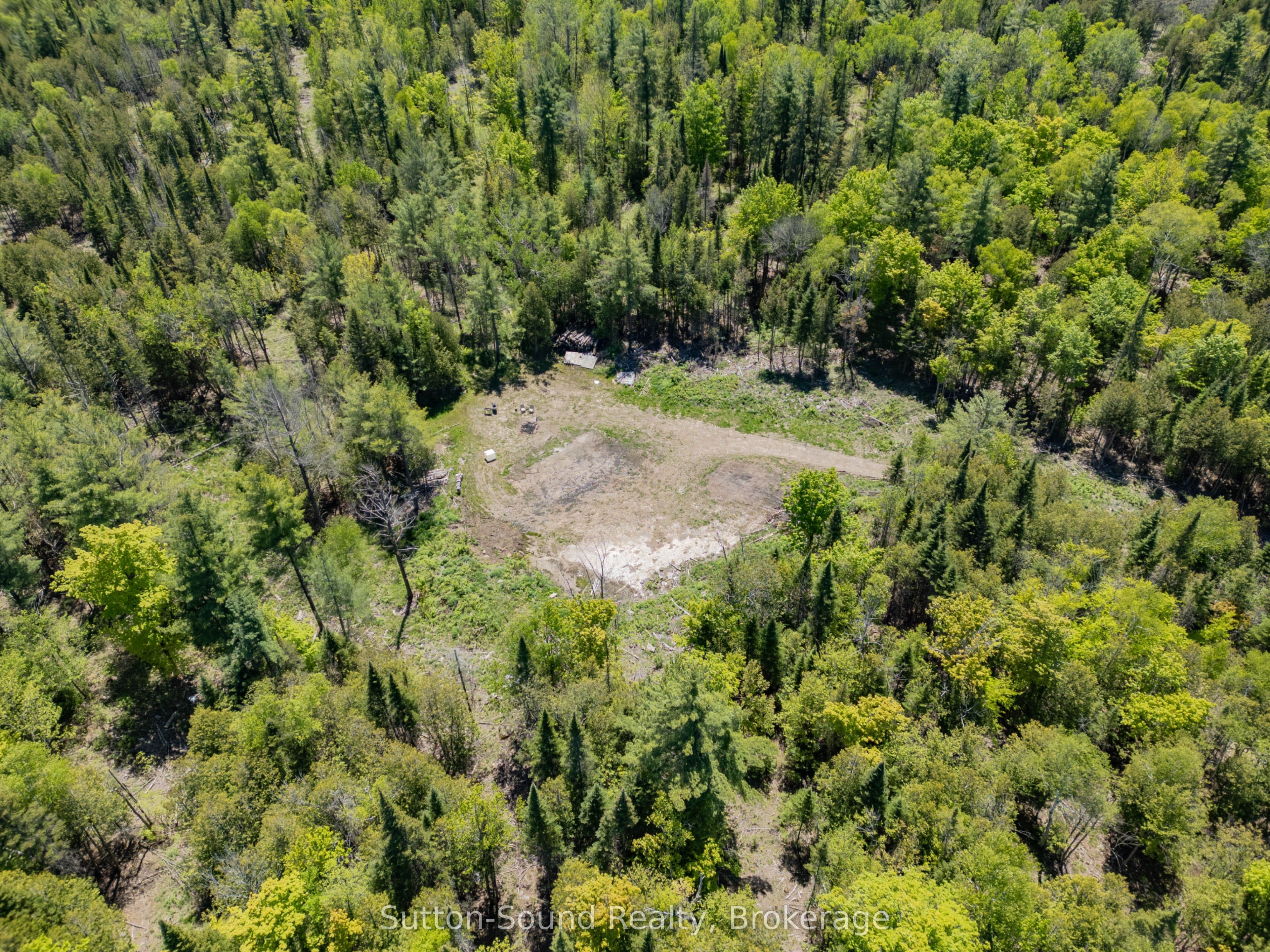 379 Elm Road, South Bruce Peninsula, ON N0H 2T0 photo 2