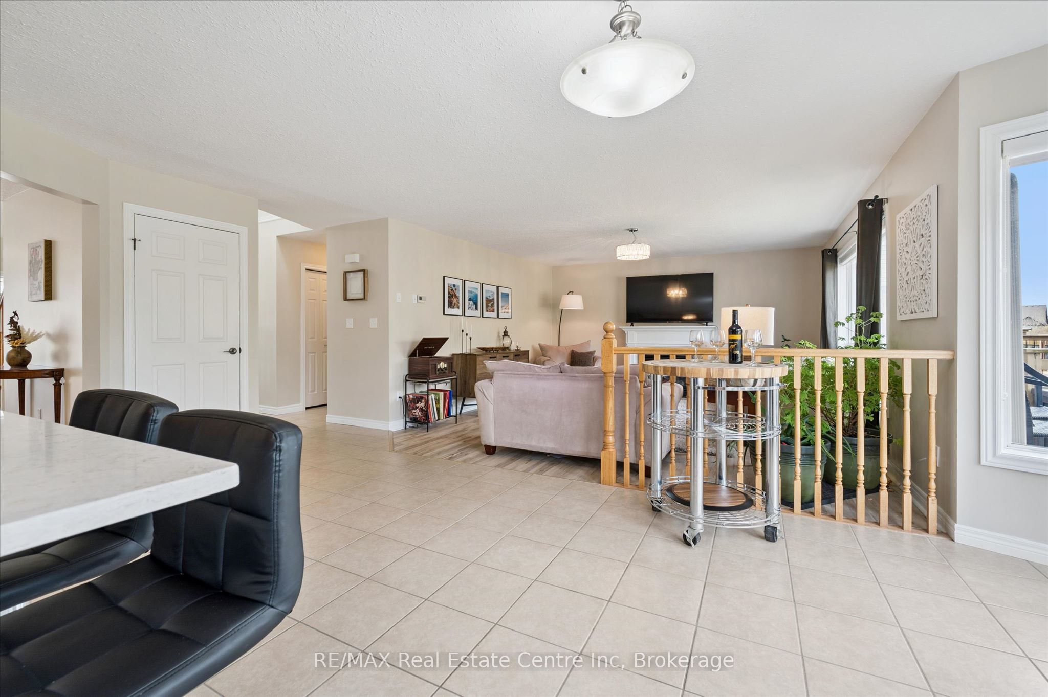 556 Black Street, Centre Wellington, ON N1M 0A3 photo 4