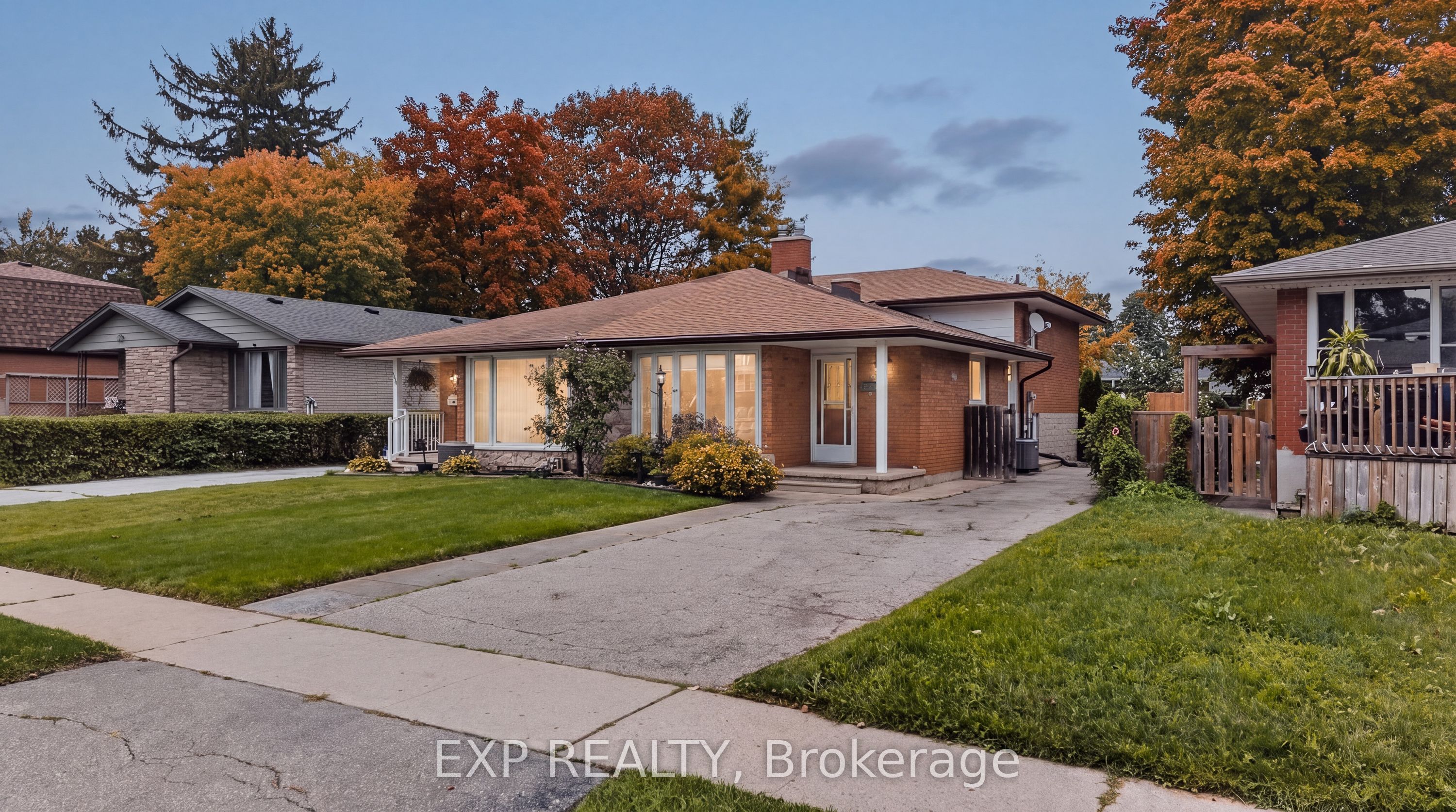 1393 Pineview Avenue, Cambridge, ON N3H 4K4
