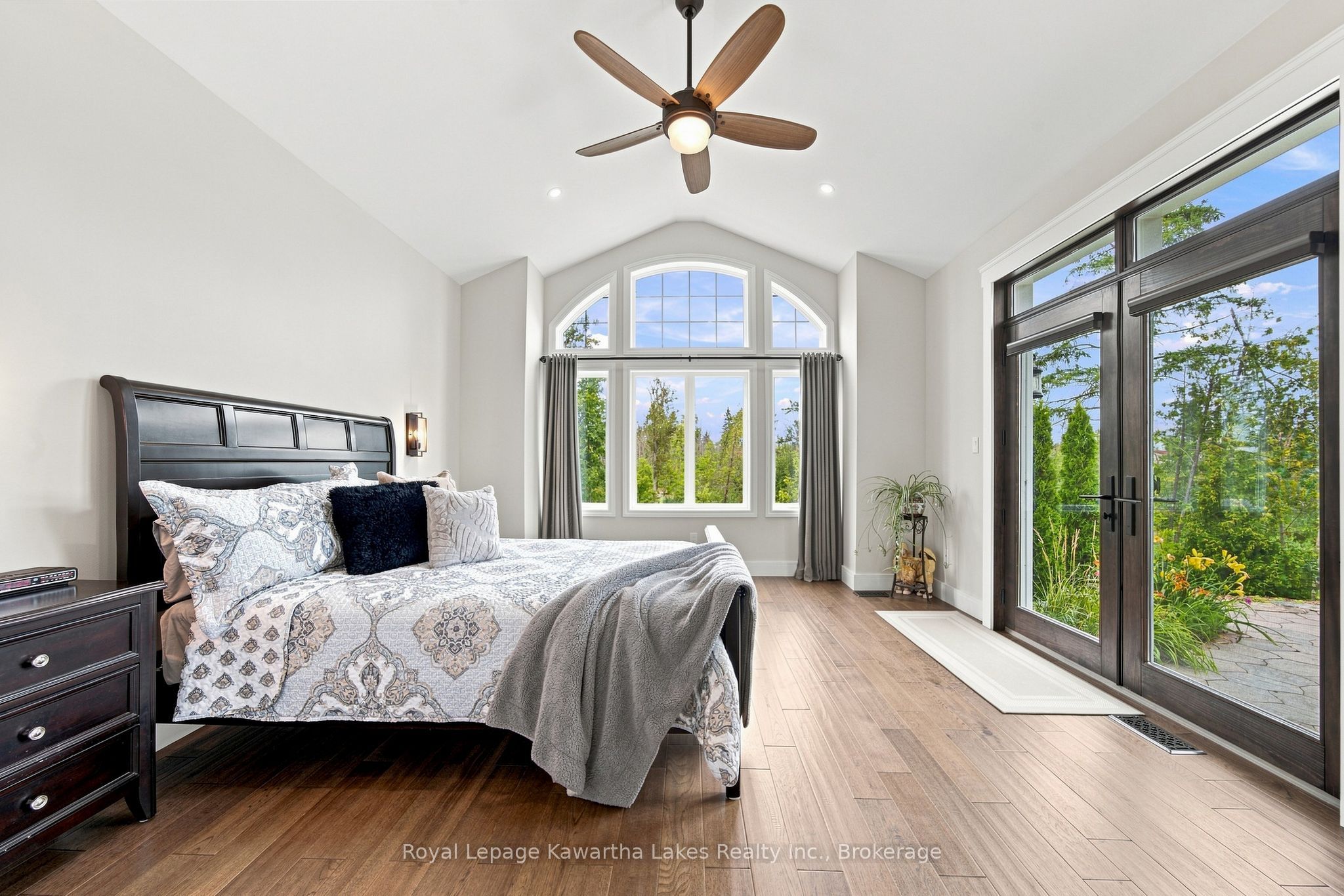 32 Mclarens Creek Road, Kawartha Lakes, ON K0M 1G0 photo 5