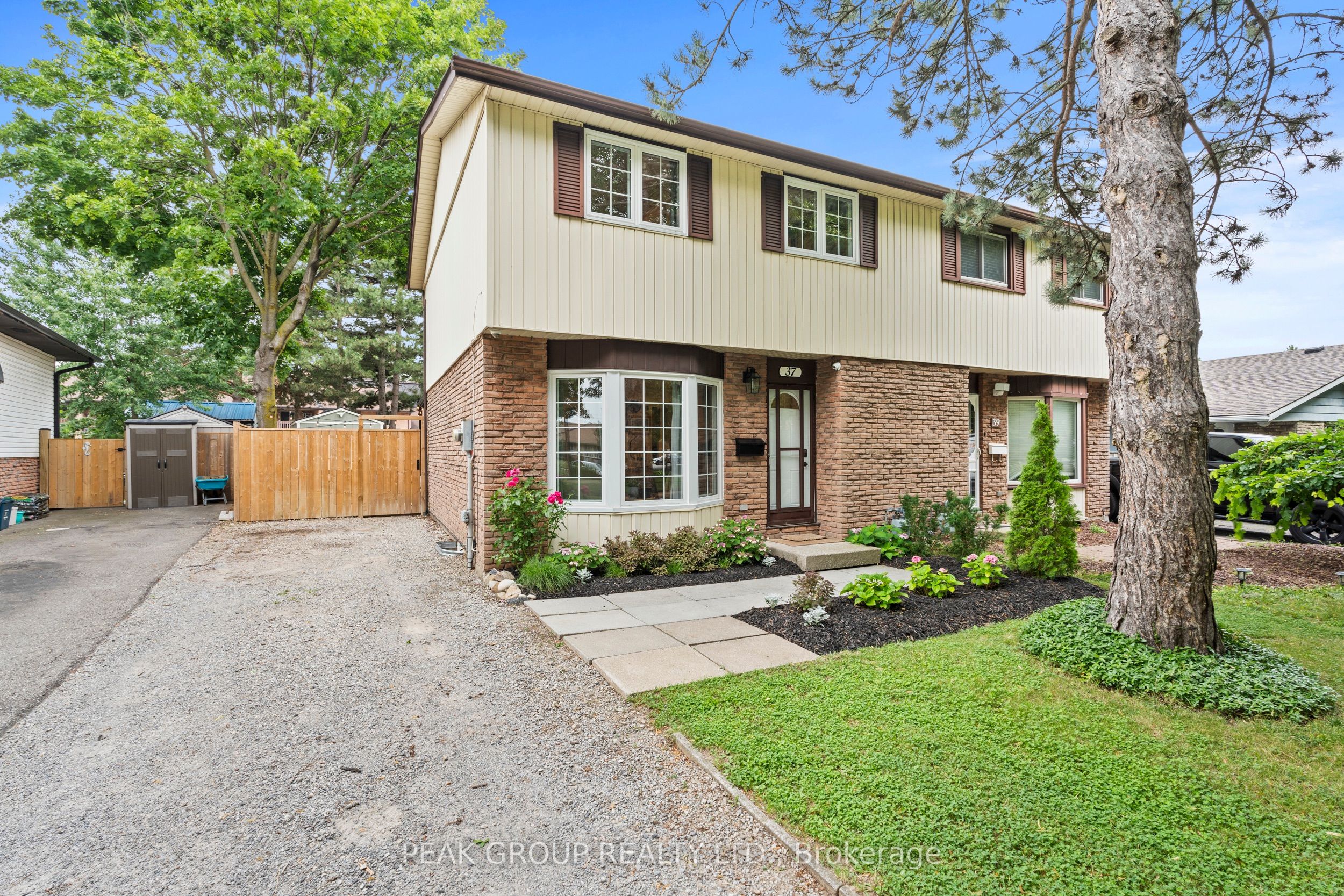 37 Elma Street, St. Catharines, ON L2N 6Z2 photo 2