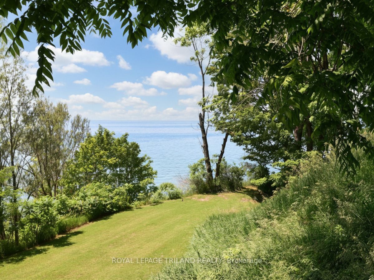 7570 Talbot Trail, Chatham-Kent, ON N0P 1A0 photo 2