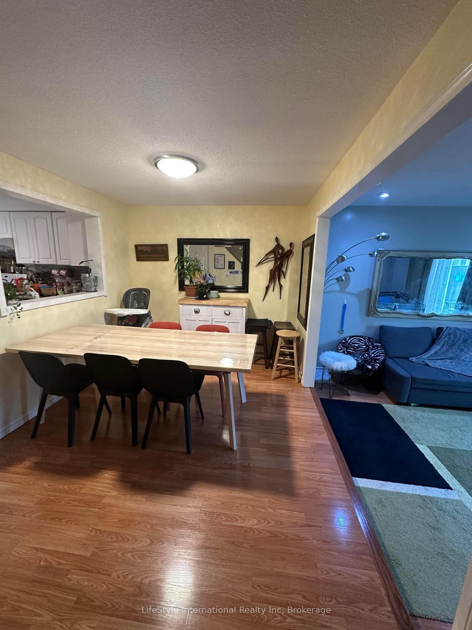 5982 Dunn Street 4, Niagara Falls, ON L2G 7J9 photo 4