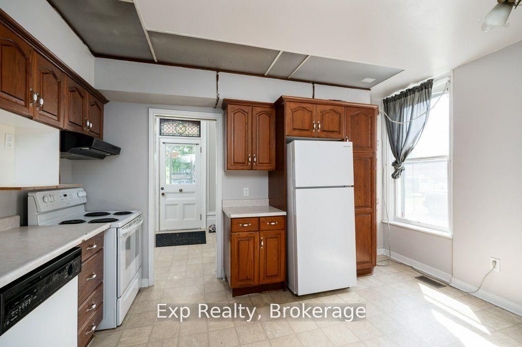 127 Green Street, Deseronto, ON K0K 1X0 photo 3