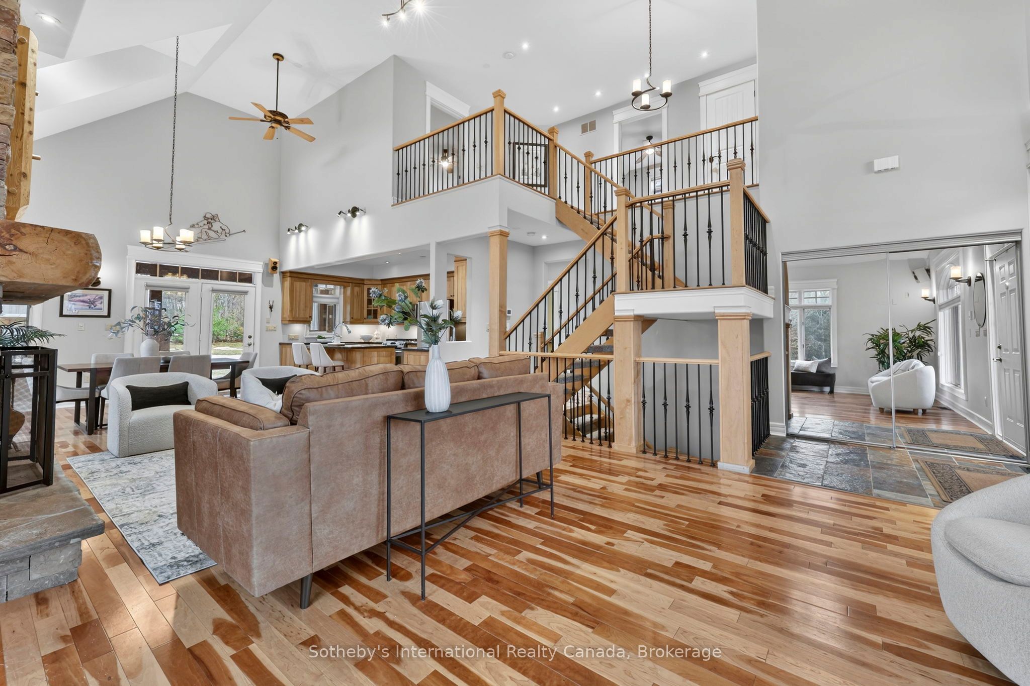 160 Sunset Boulevard, Blue Mountains, ON N0H 2P0 photo 5