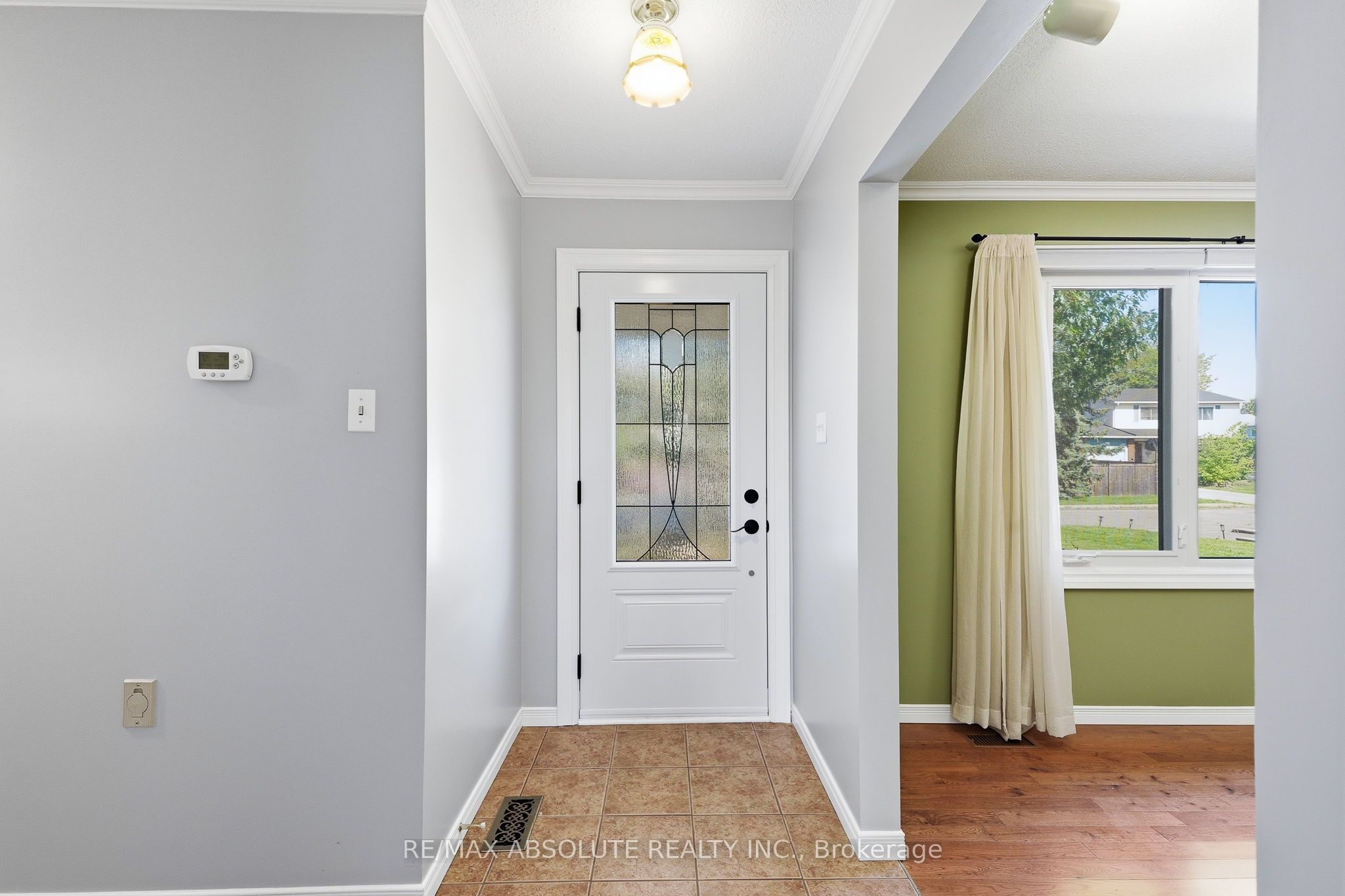 346 Galloway Drive, Orleans - Cumberland and Area, ON K1E 1W3 photo 4
