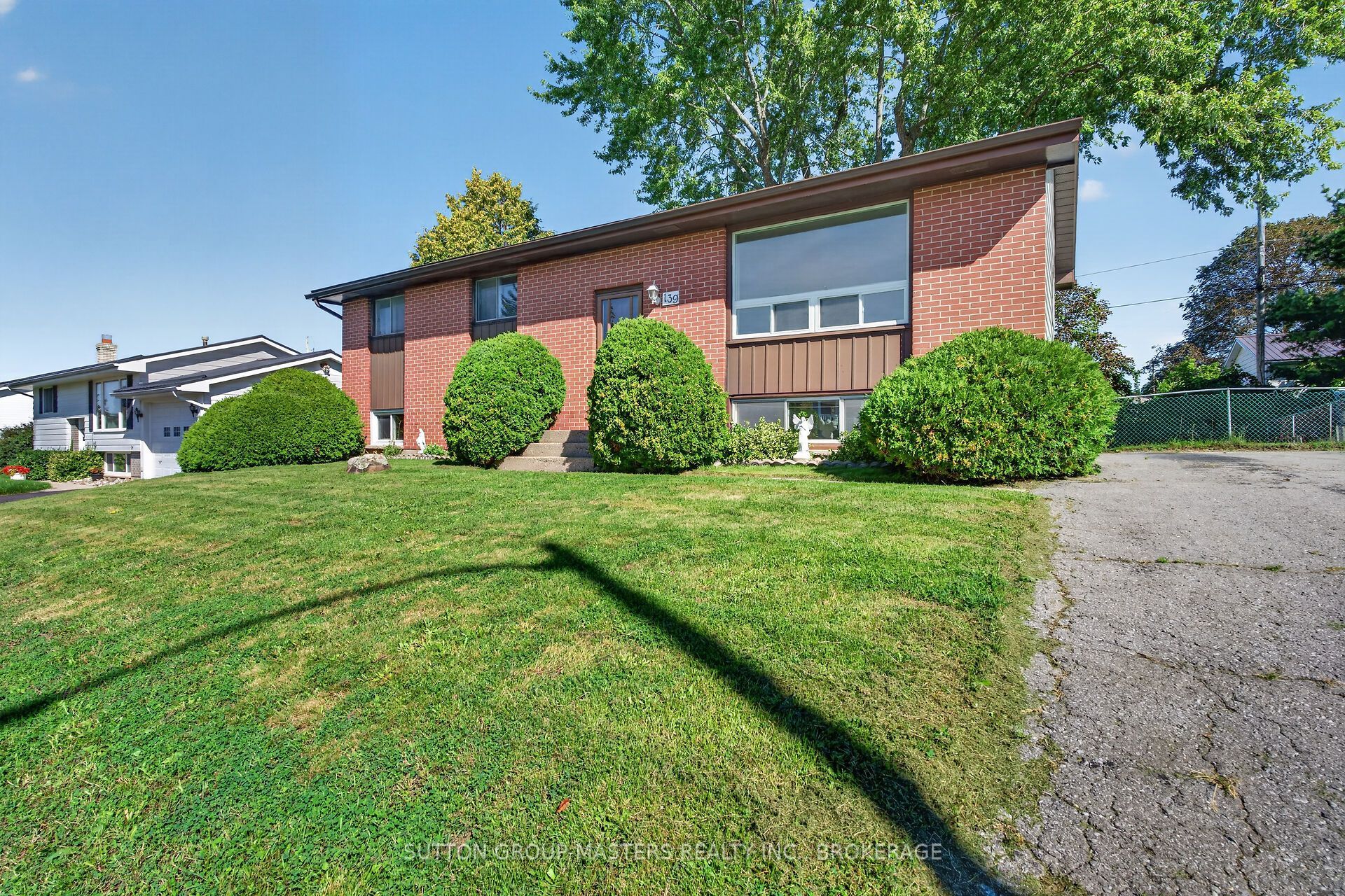 139 Sherwood Avenue, Loyalist, ON K7N 1N7 photo 4