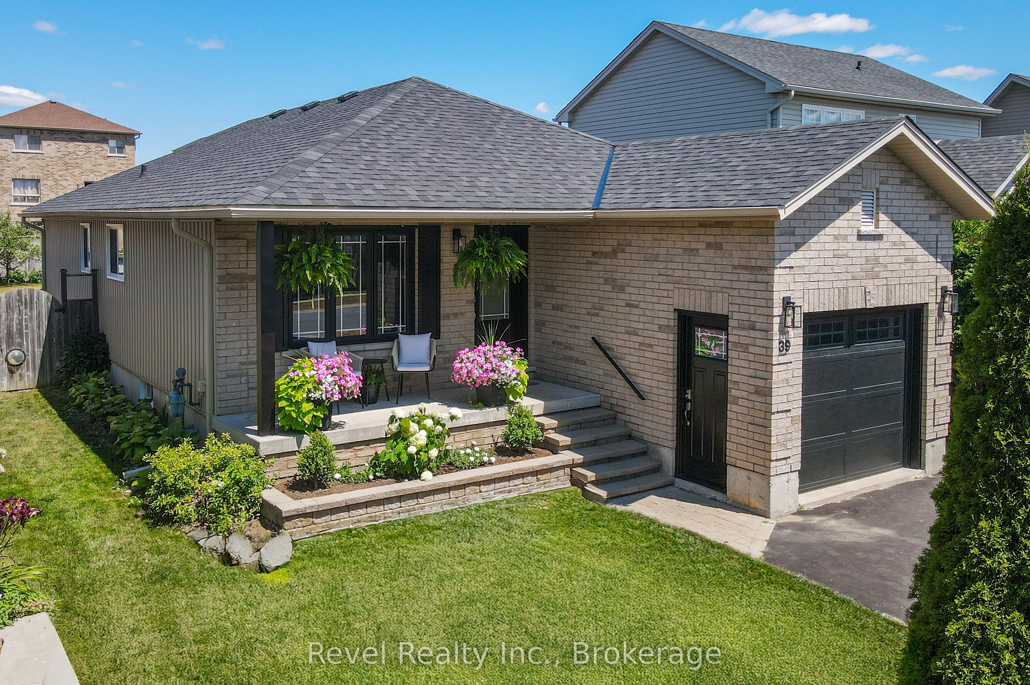 39 Springdale Drive, Kawartha Lakes, ON K9V 0J4