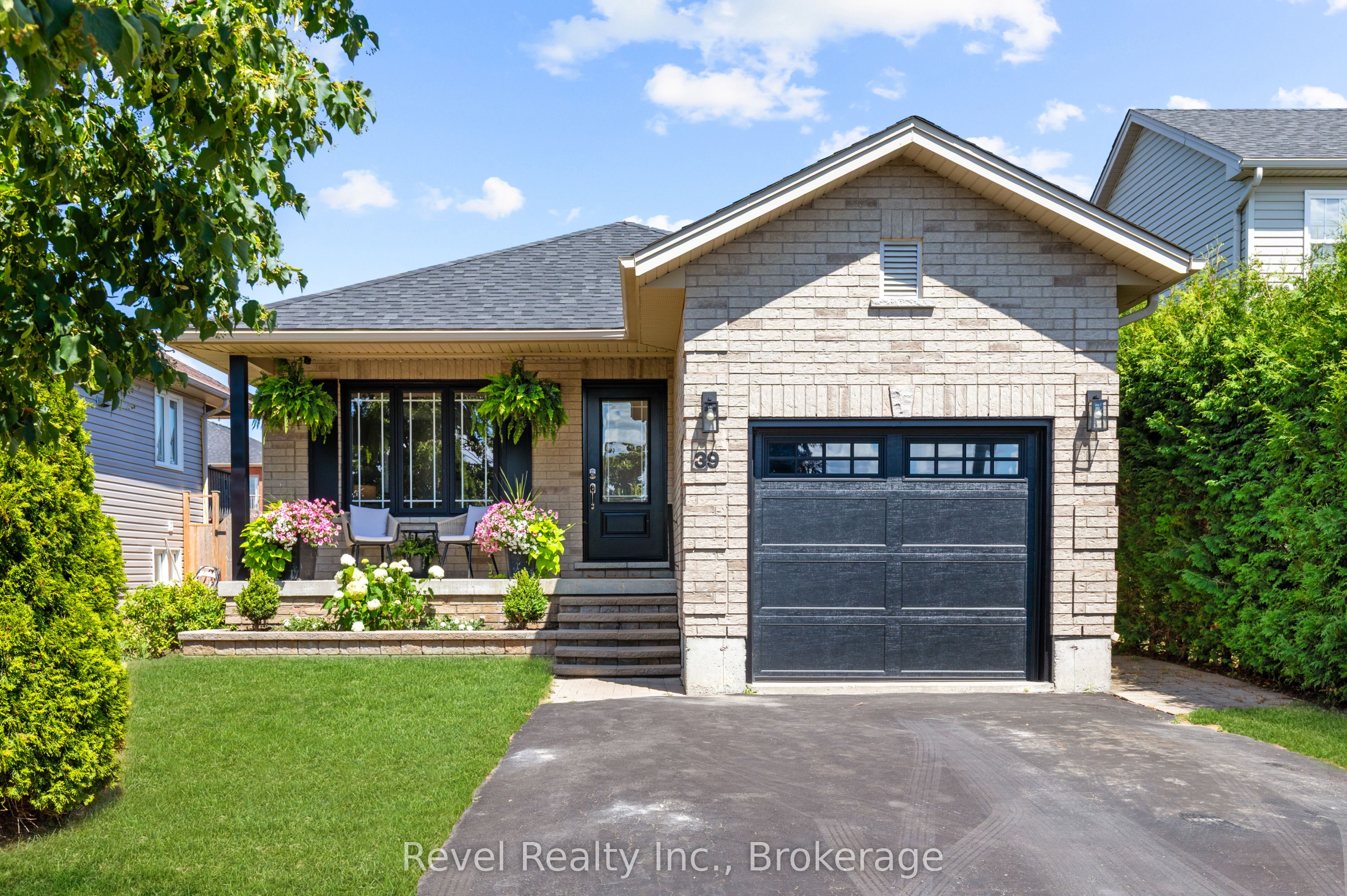 39 Springdale Drive, Kawartha Lakes, ON K9V 0J4 photo 3