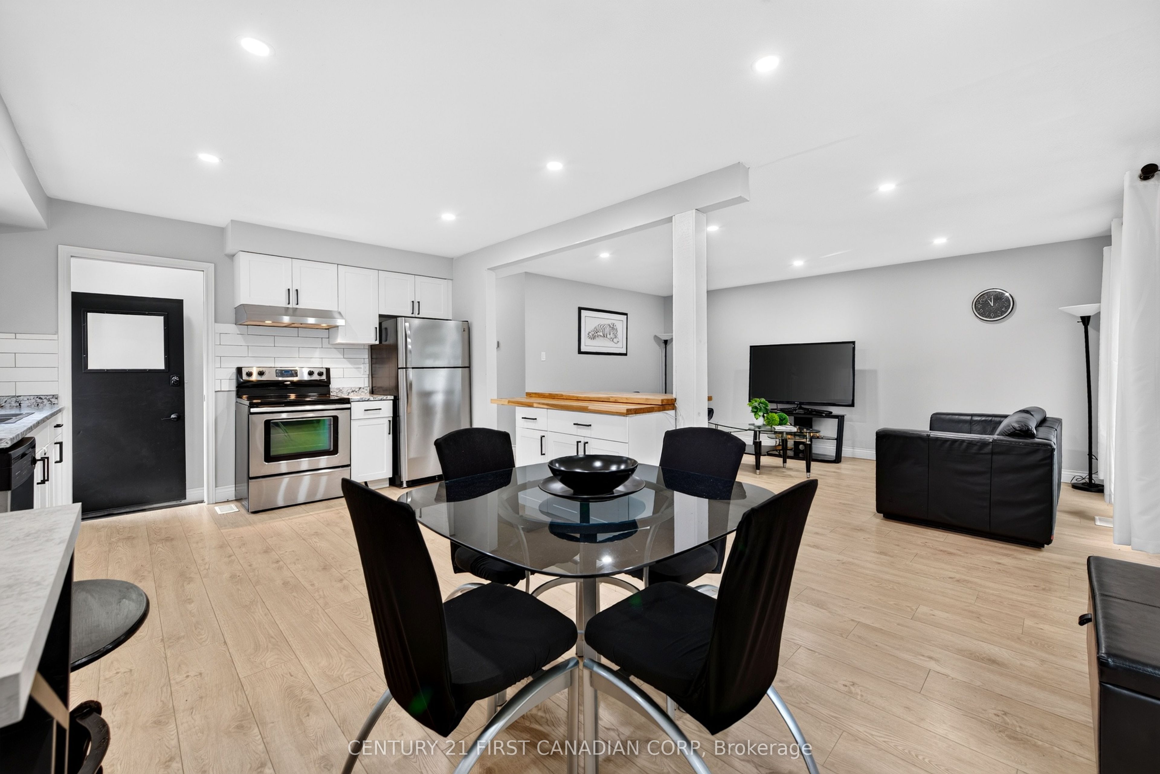 23 Brunswick Avenue, London North, ON N6G 3K4 photo 4
