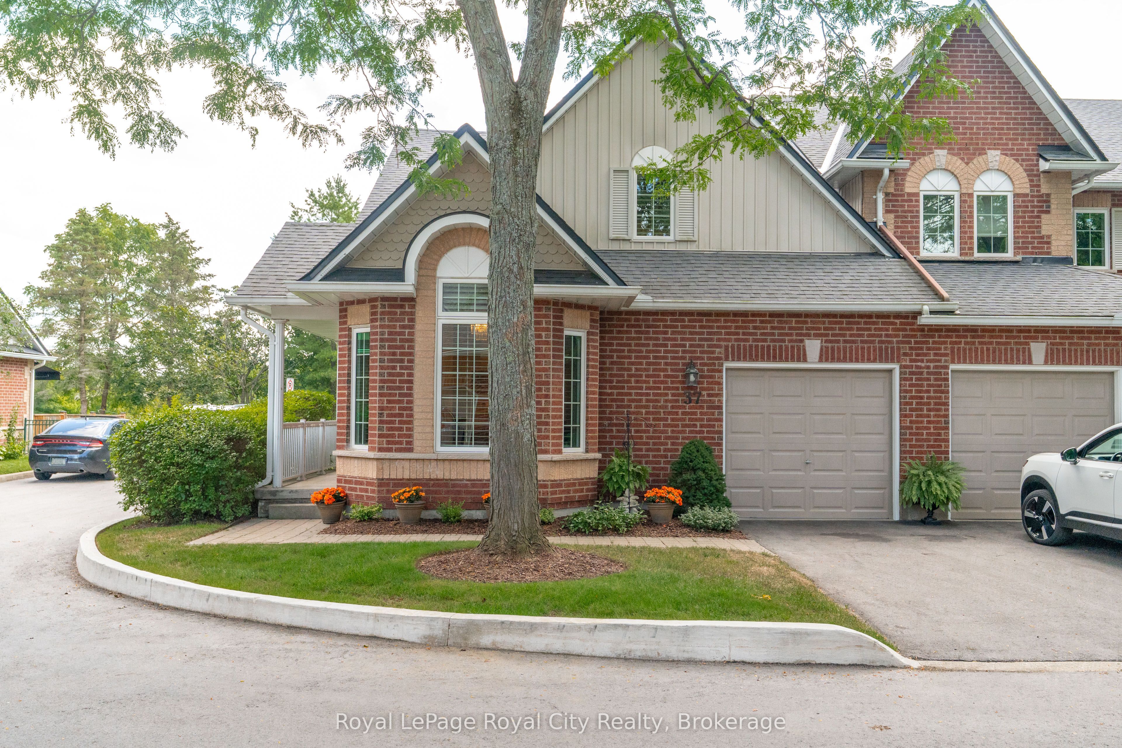 60 Ptarmigan Drive 37, Guelph, ON N1C 1E5 photo 2