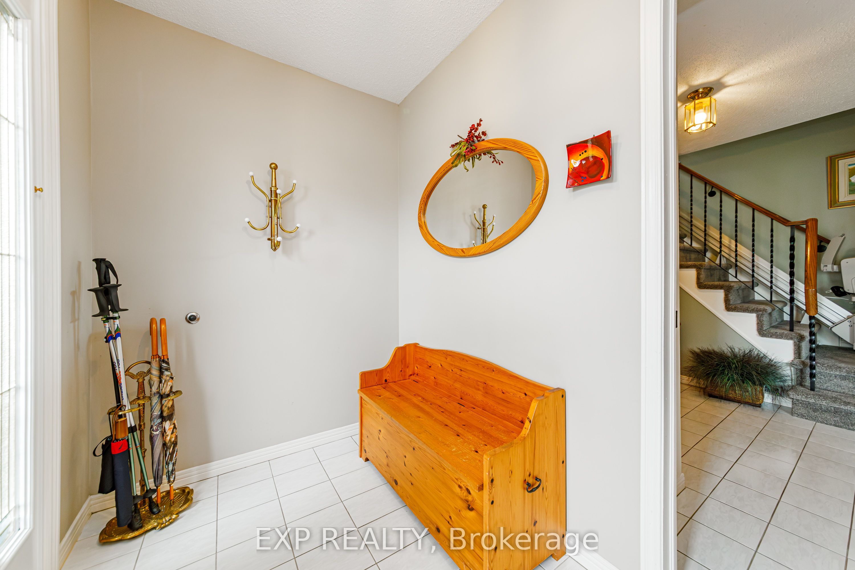 1166 Bordeau Grove, Orleans - Convent Glen and Area, ON K1C 2M7 photo 4