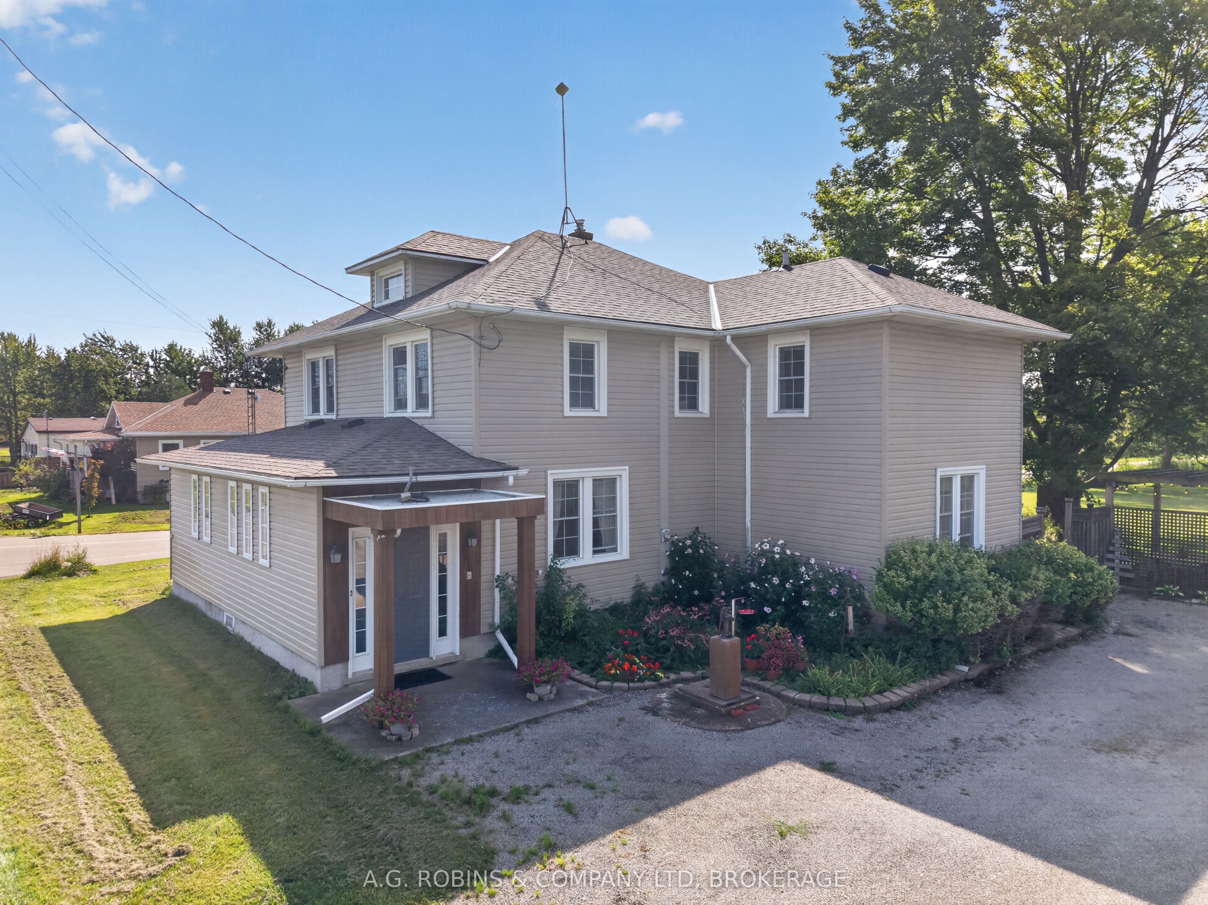 3921 #3 Highway E, Port Colborne, ON L0S 1R0 photo 2