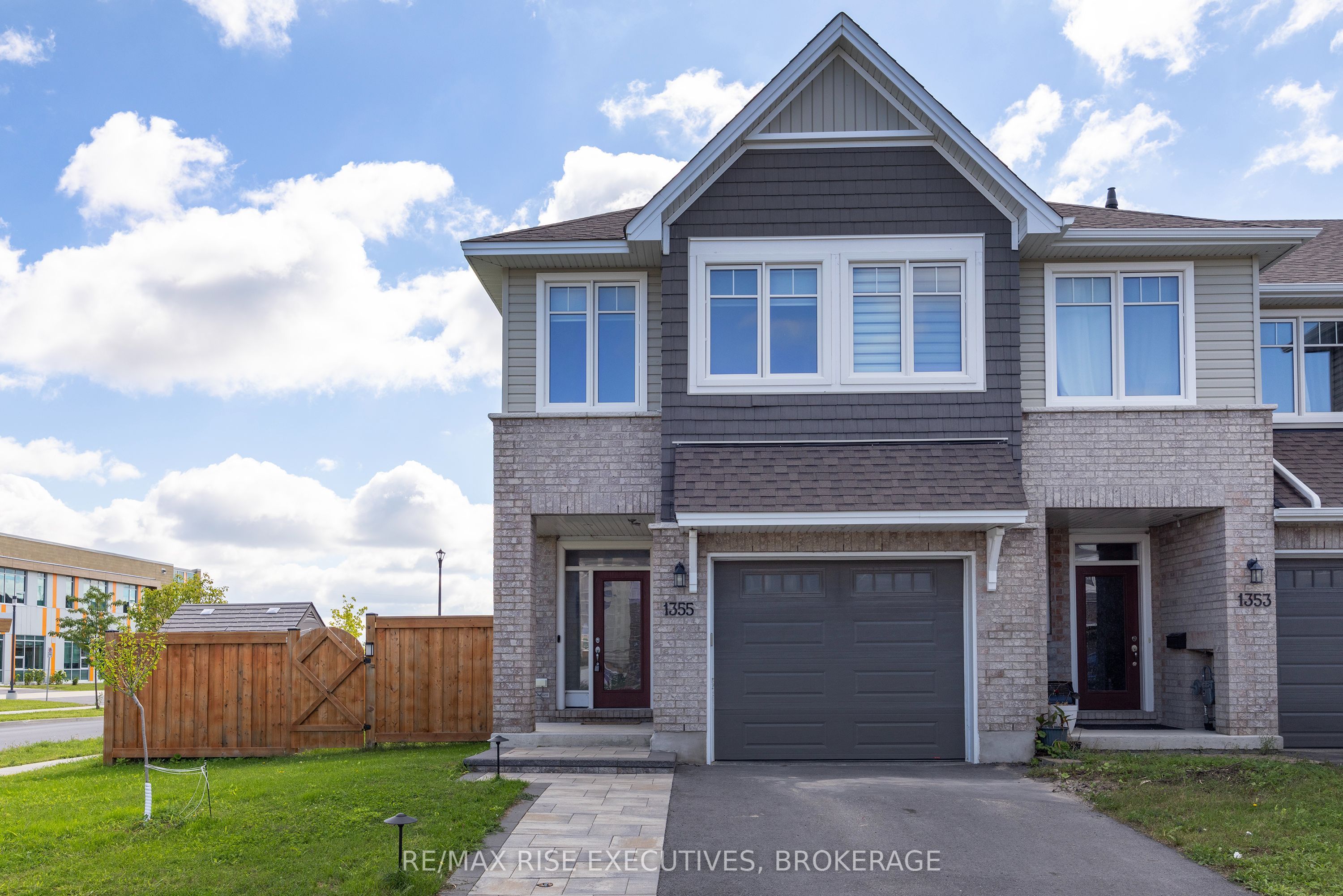 1355 Demers Avenue, Kingston, ON K7M 0H7 photo 3