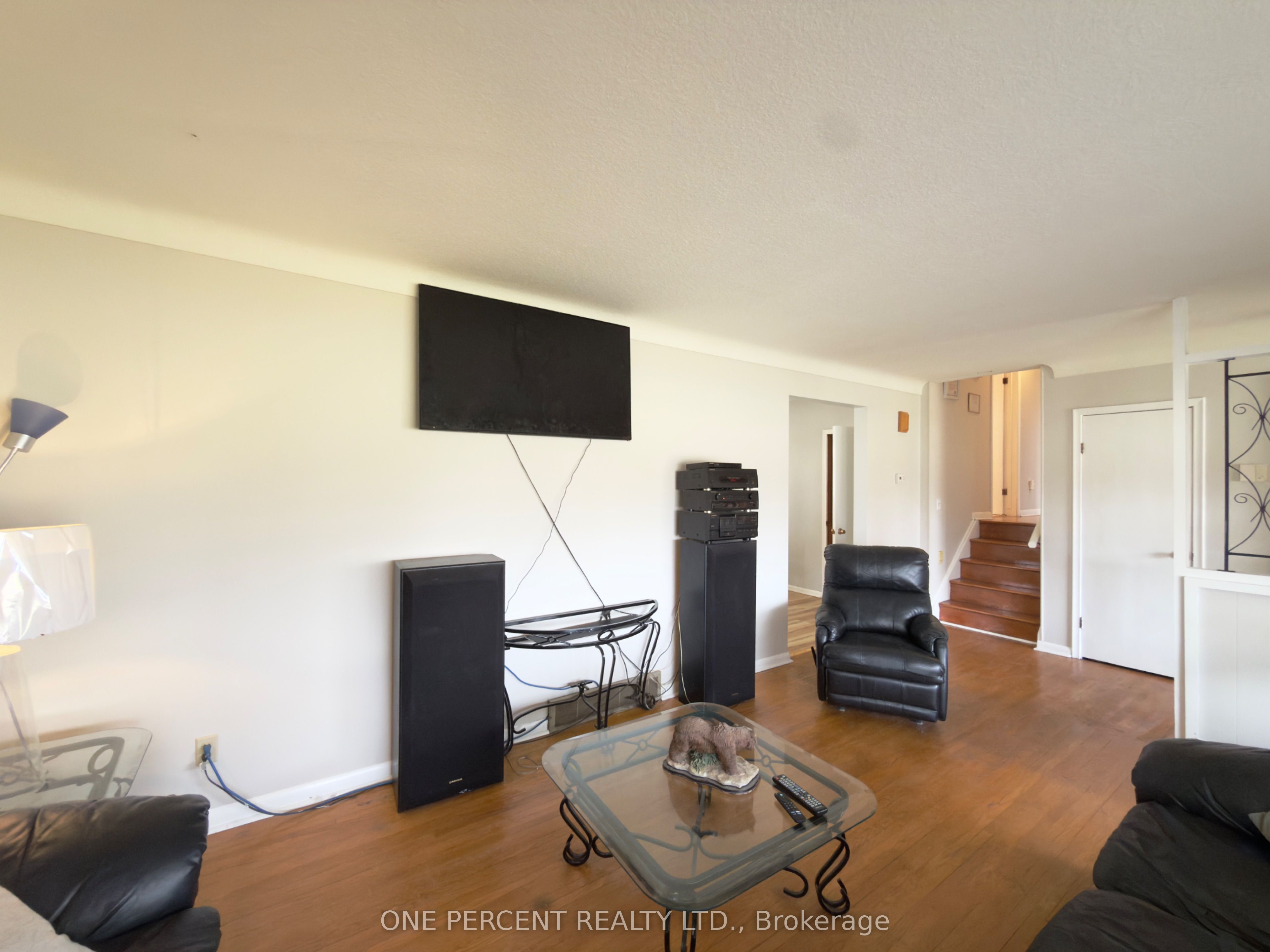 37 Empress Avenue, Welland, ON L3B 1K6 photo 5