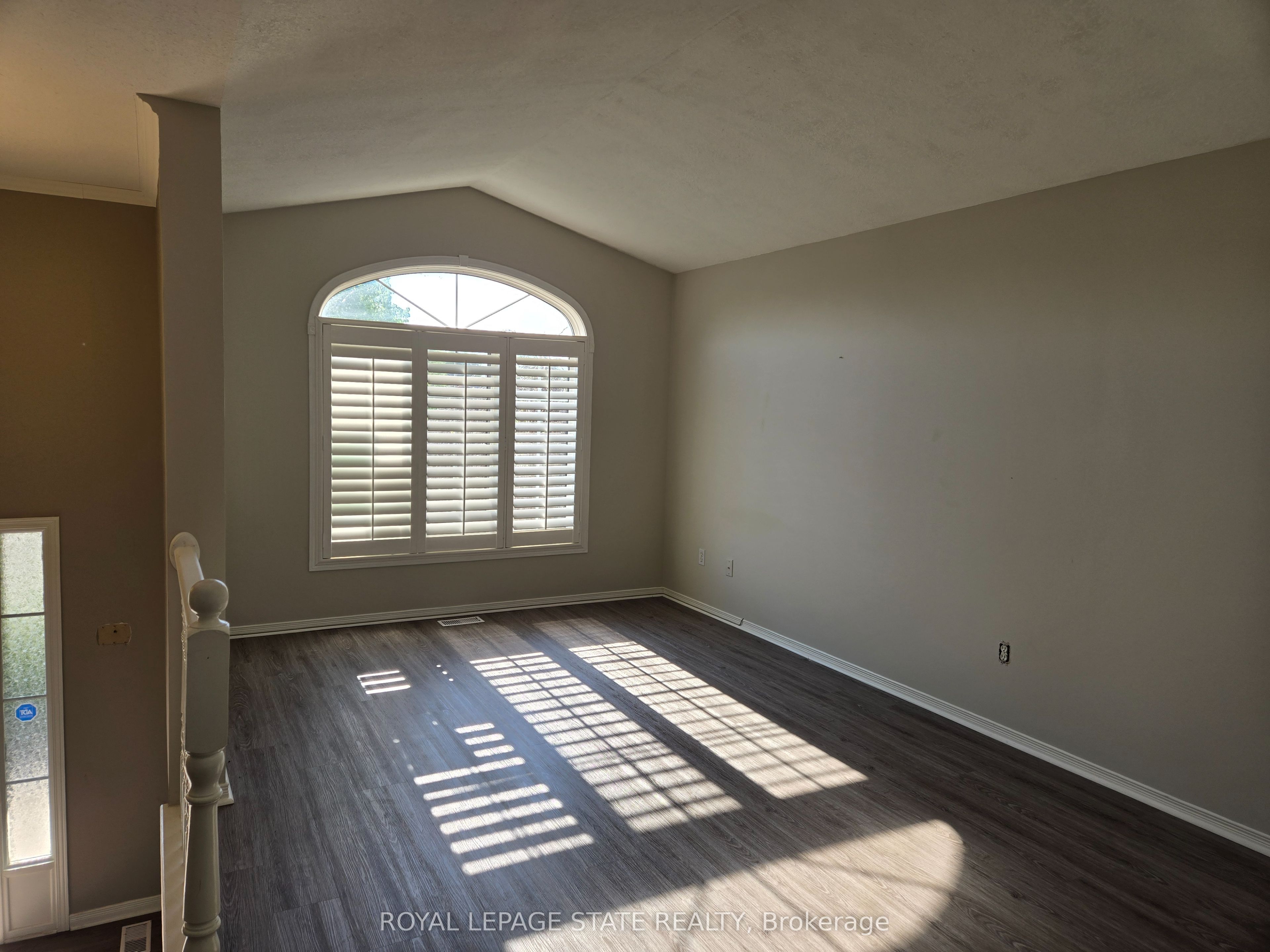 73 Foxtail Avenue, Welland, ON L3C 7J6 photo 4