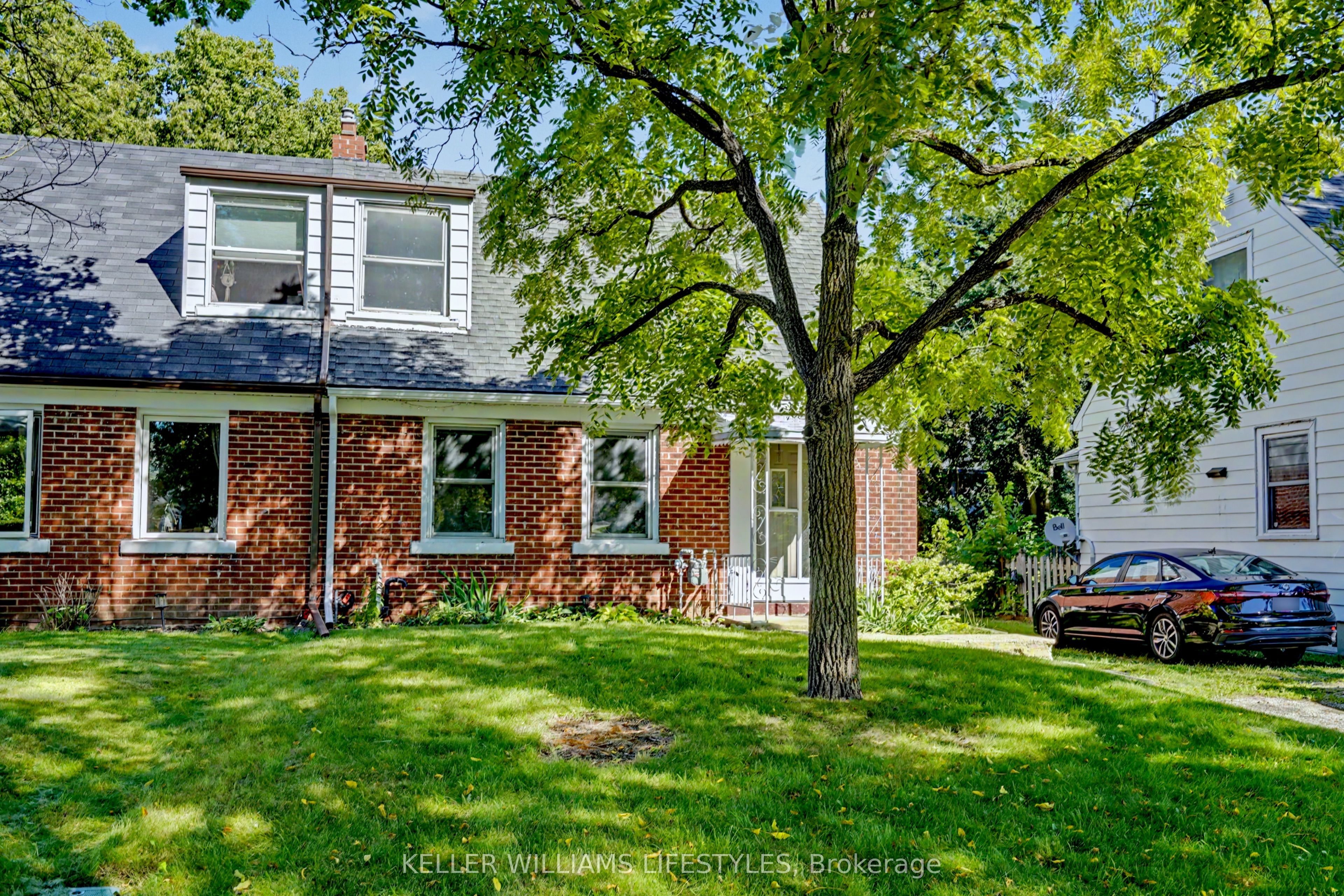 68 Apeldoorn Crescent, London East, ON N5Y 2B8