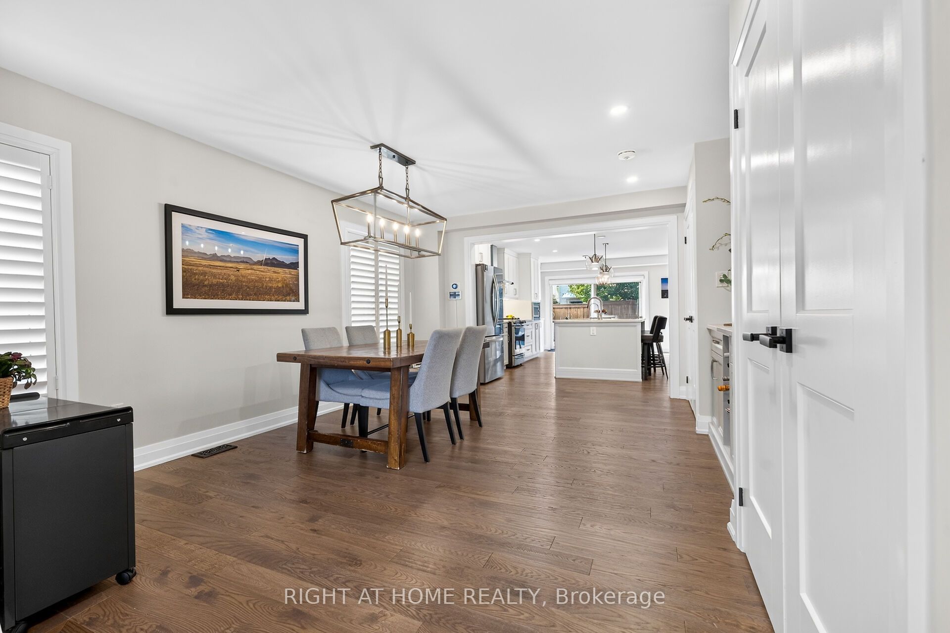 12 Fiddlehead Crescent, Hamilton, ON L8B 0X8 photo 4