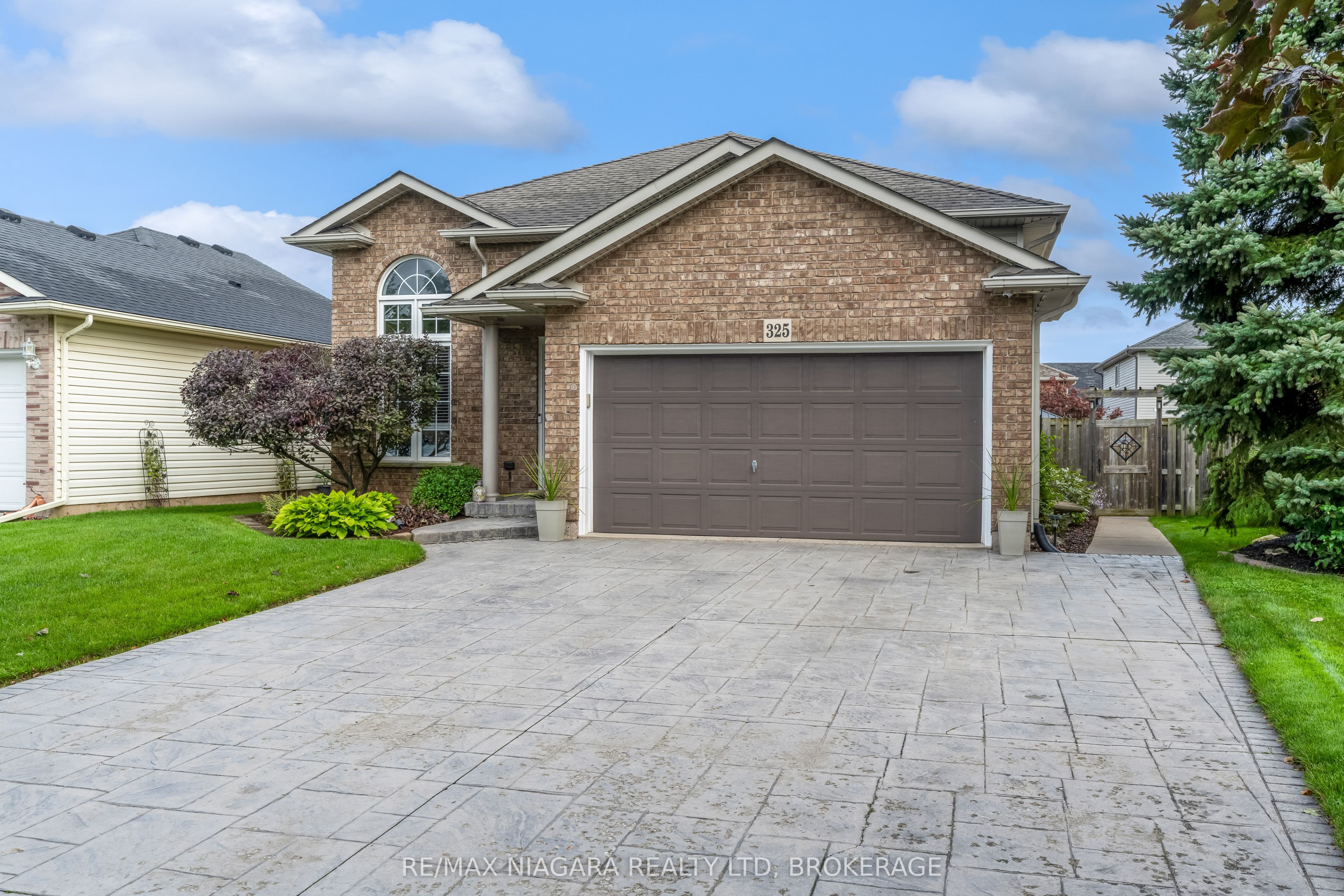 325 Lea Crescent, Welland, ON L3C 7J8 photo 3