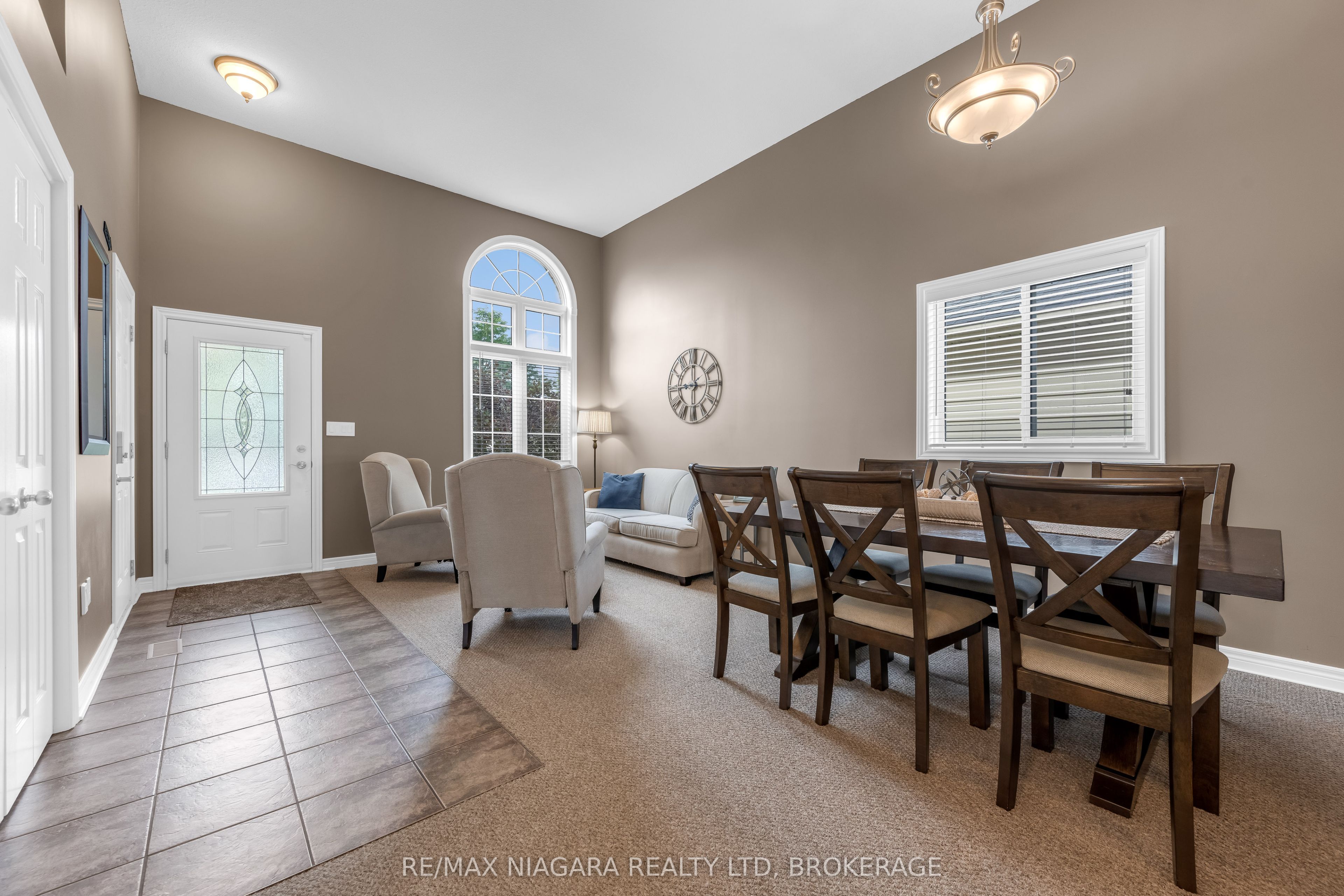 325 Lea Crescent, Welland, ON L3C 7J8 photo 5