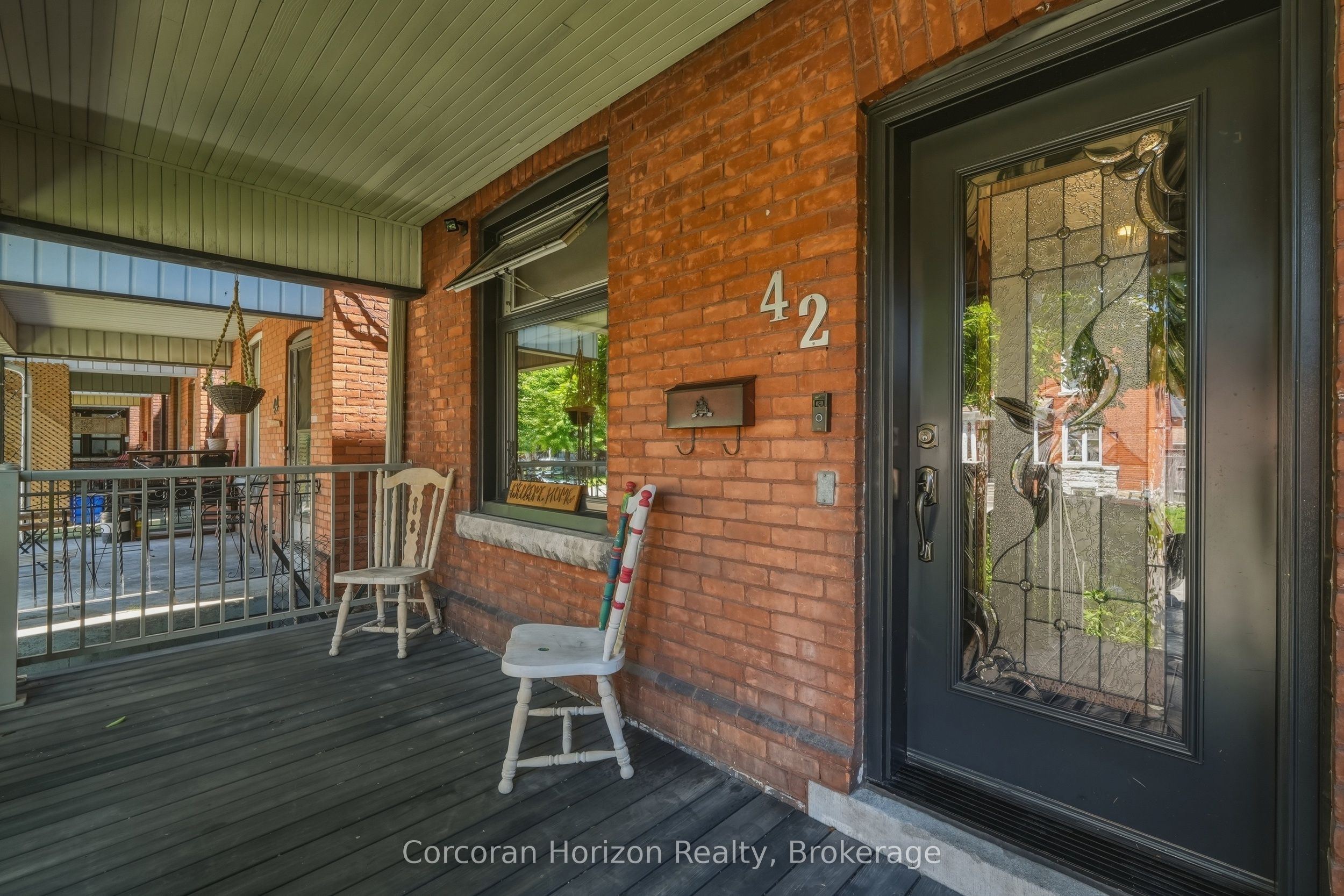 42 Nightingale Street, Hamilton, ON L8L 1R8 photo 2