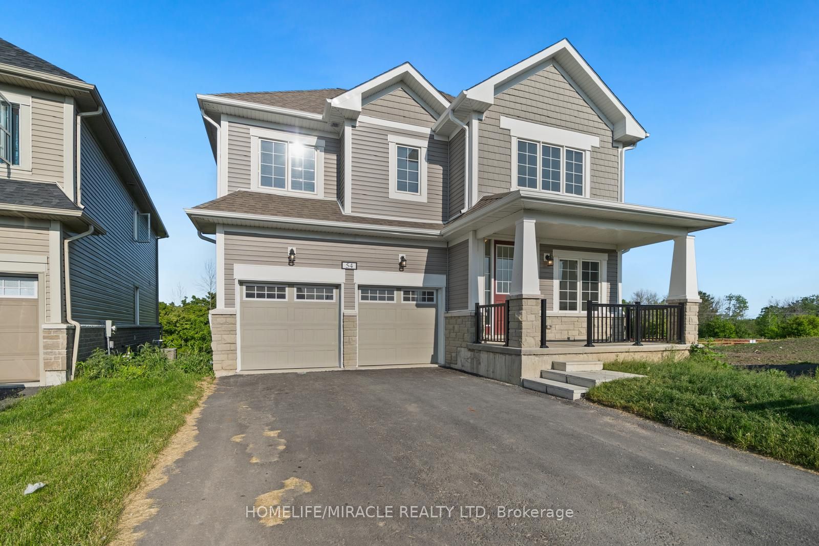 54 Oakmont Drive, Loyalist, ON K0H 1G0