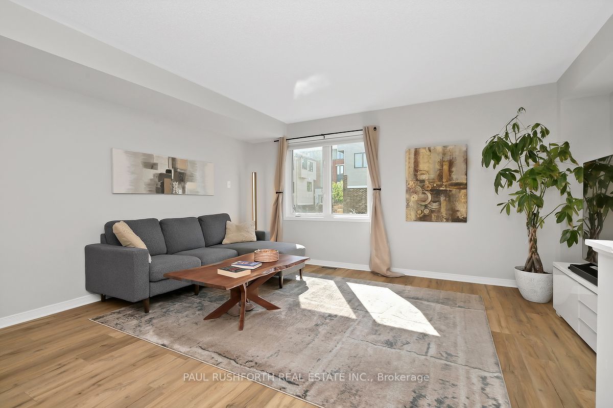 243 Eric Czapnik Way, Orleans - Cumberland and Area, ON K1E 0B4 photo 4