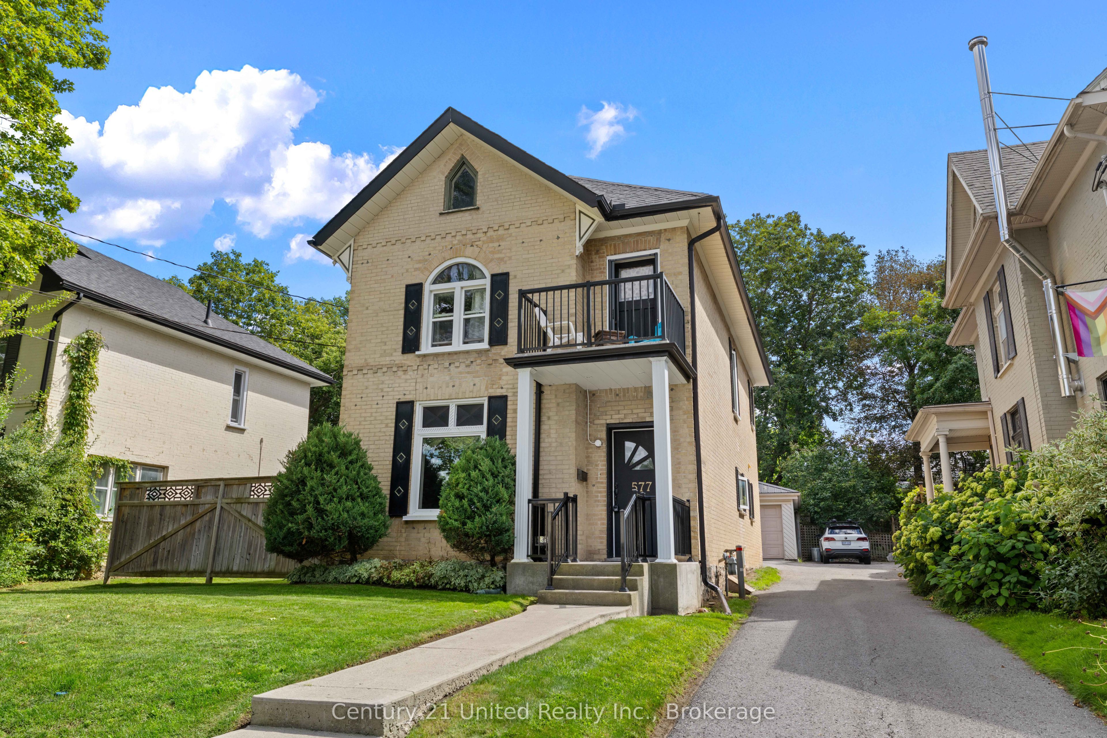 577 Homewood Avenue, Peterborough, ON K9J 4V9 photo 3