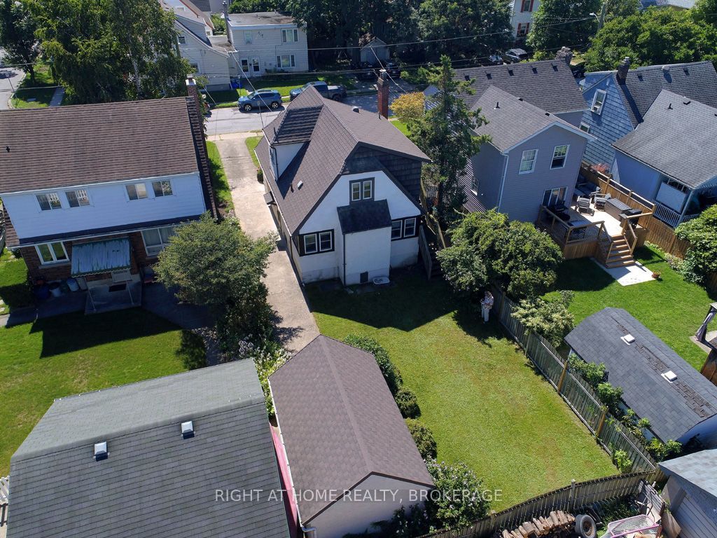 31 Stuart Avenue, St. Catharines, ON L2R 1M8 photo 5