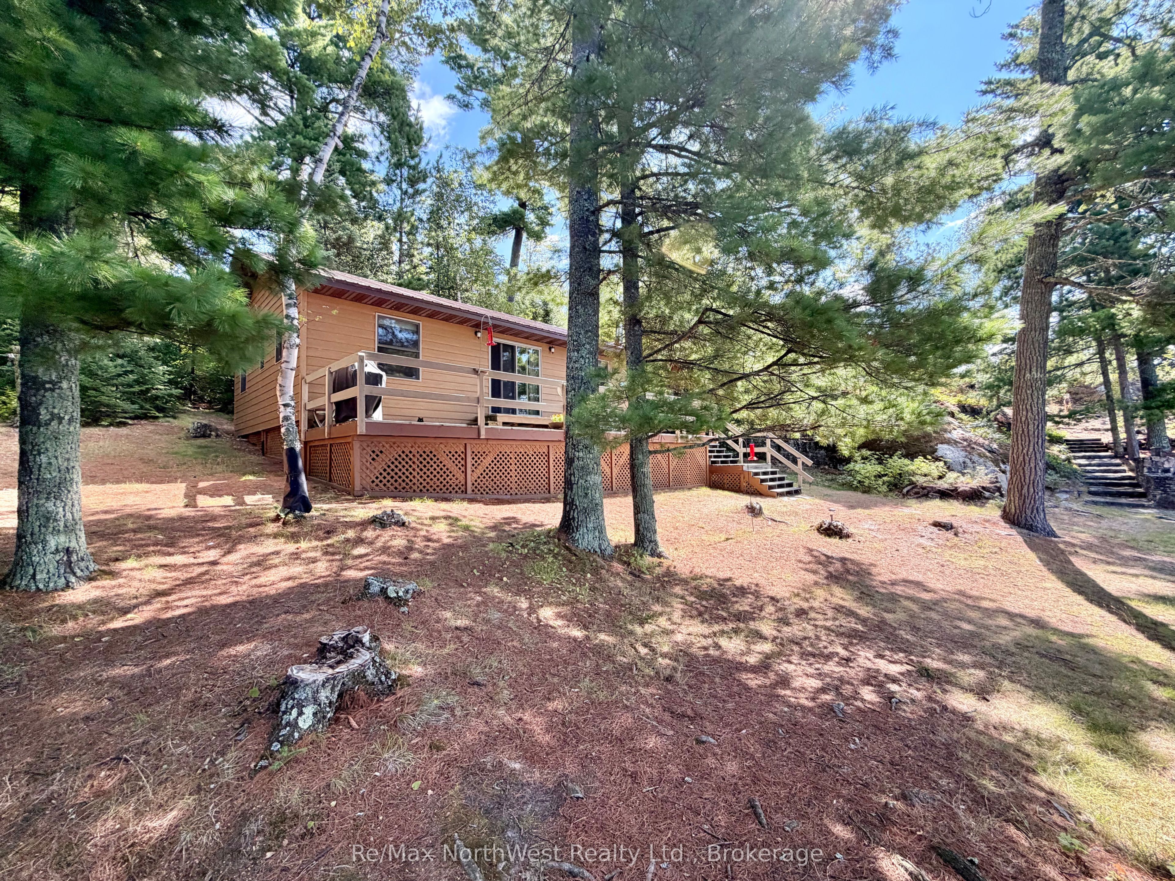 19487 PCL Island, Fort Frances, ON P9A 3M3 photo 2