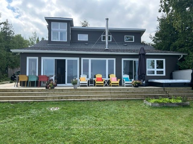 309 Sunset Boulevard, Blue Mountains, ON N0H 2P0 photo 3