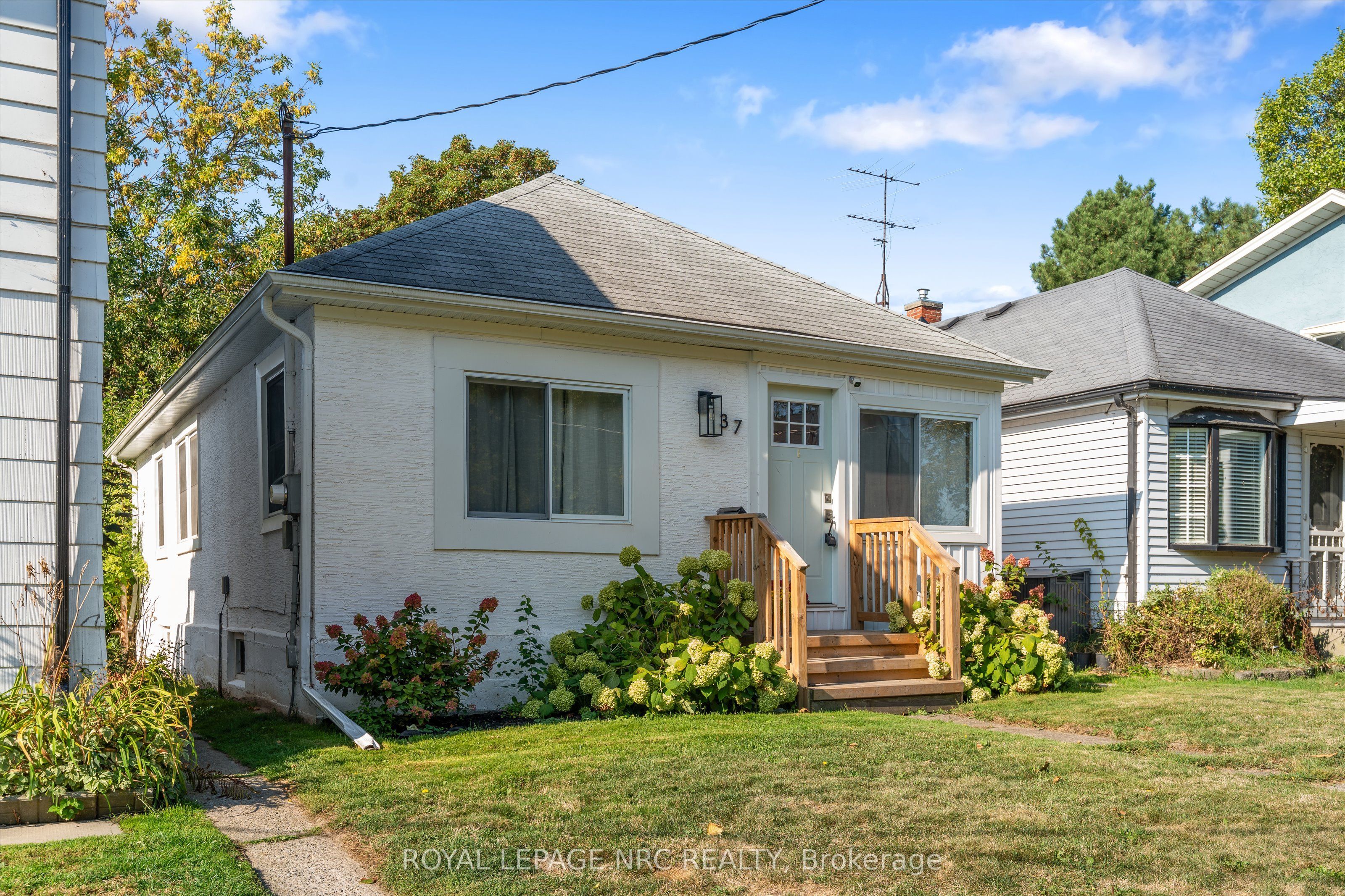 37 Lock Street, St. Catharines, ON L2N 5B8 photo 2