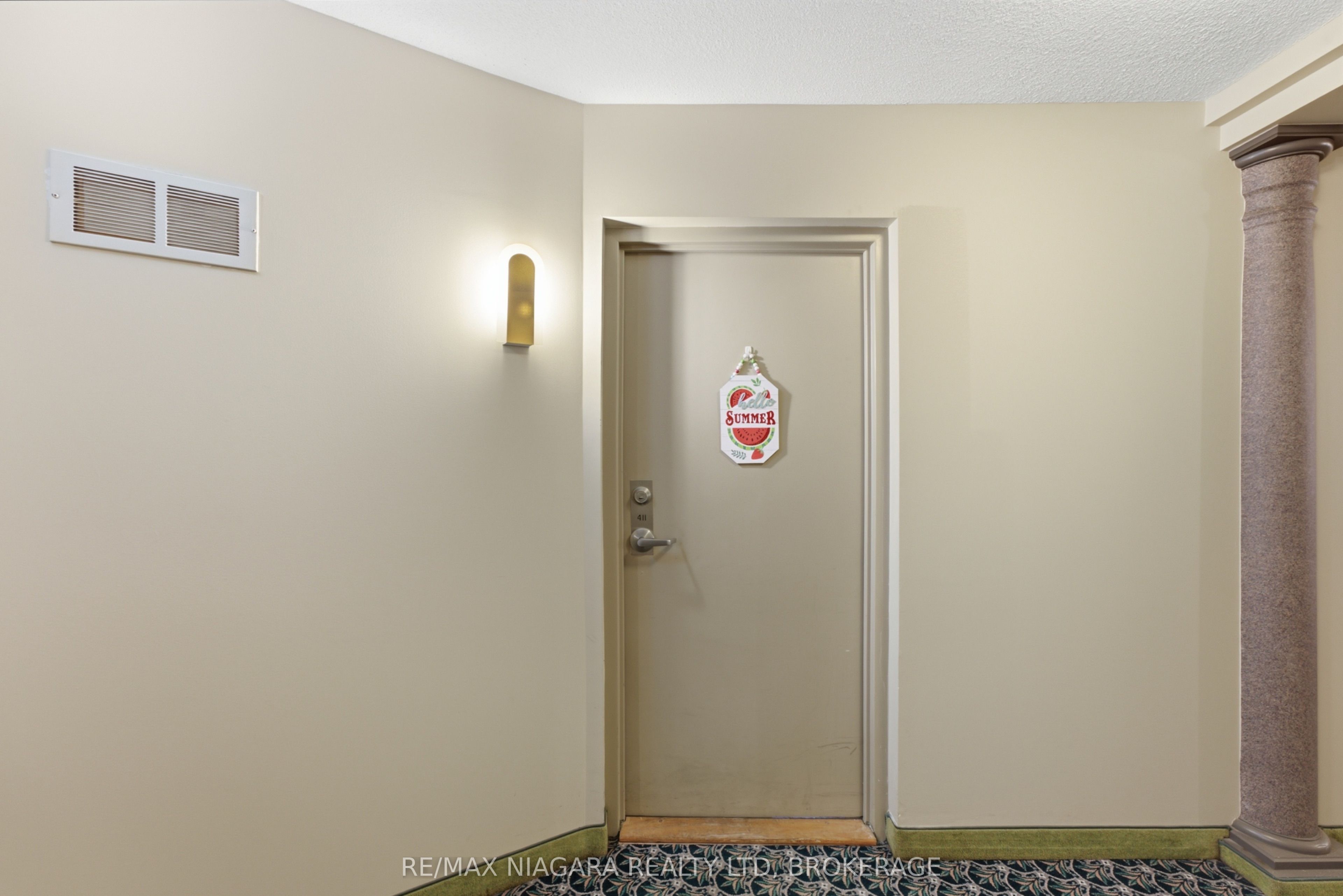 7 Gale Crescent 411, St. Catharines, ON L2R 7M8 photo 4