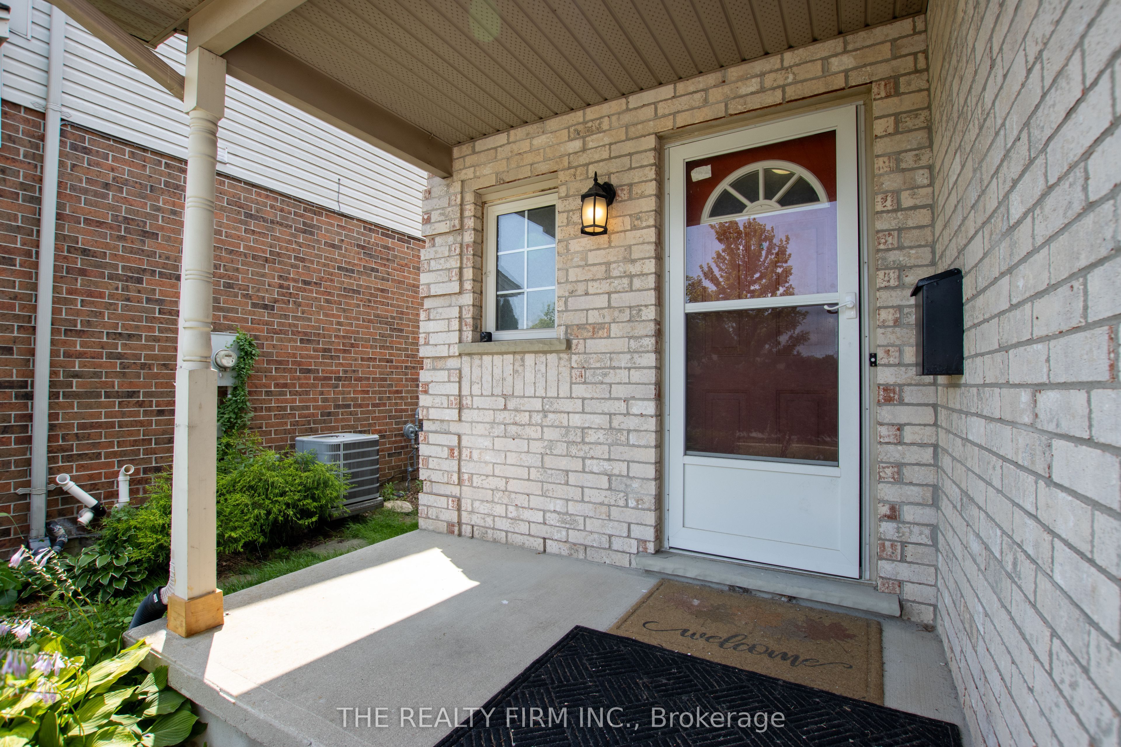 382 Lighthouse Road, London South, ON N6M 1J1 photo 2