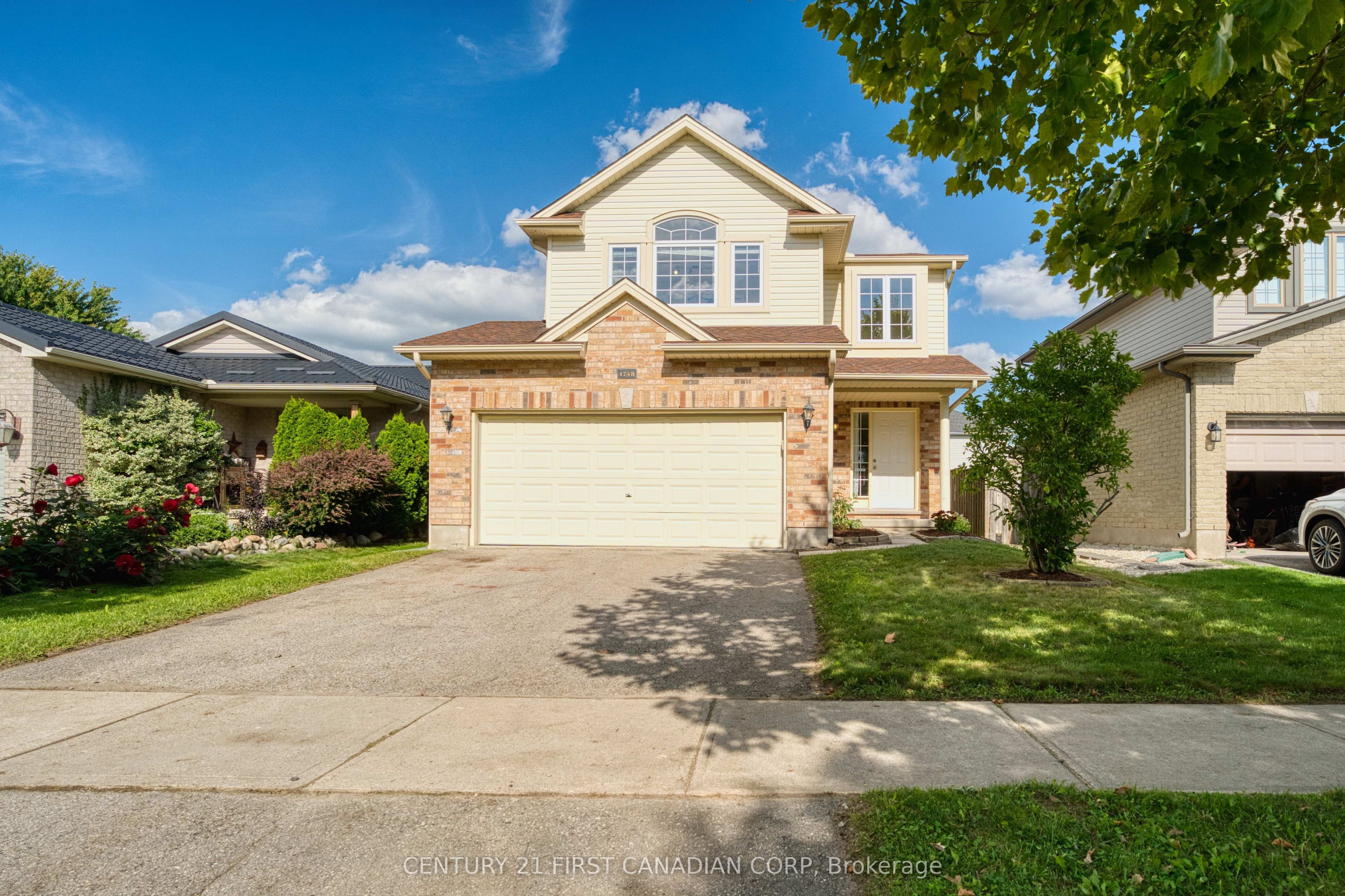 1748 Ennismore Crescent, London North, ON N6G 5N2