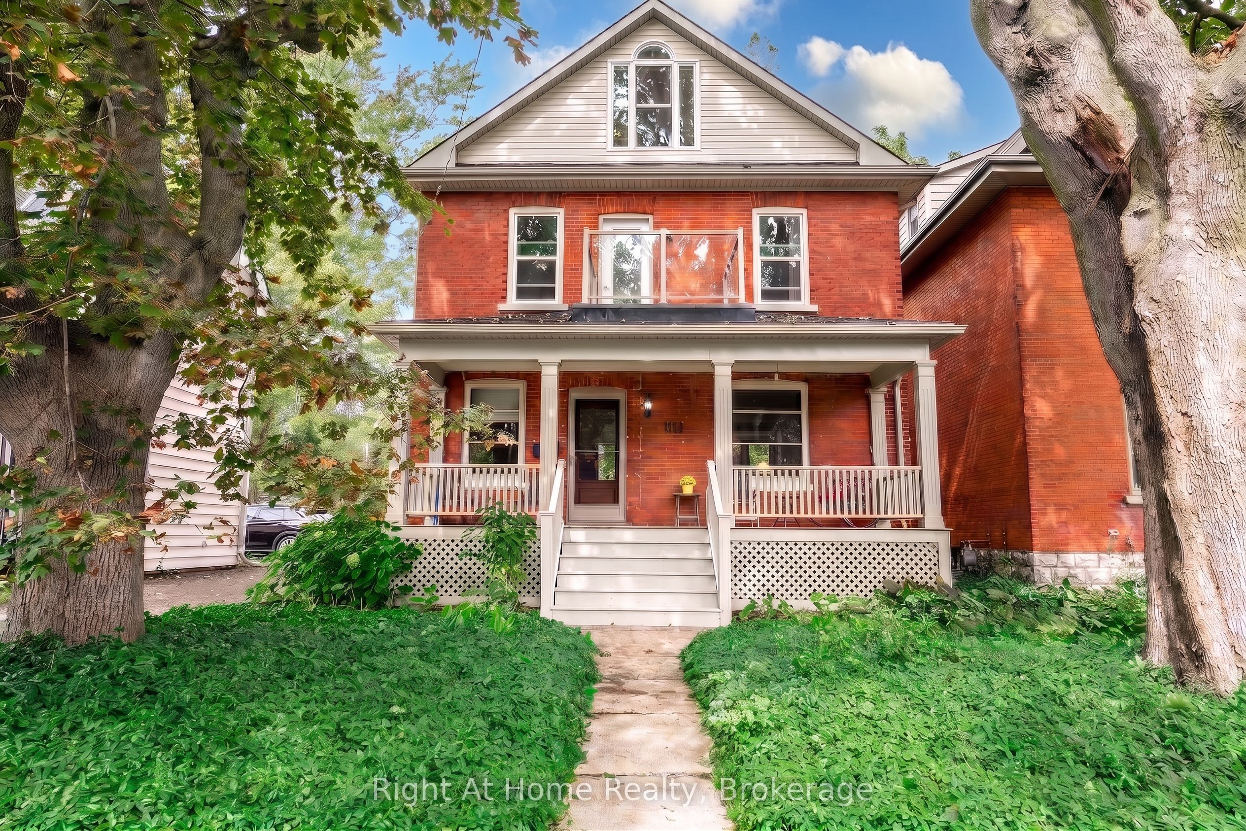 142 Elizabeth Street, Stratford, ON N5A 4Z3