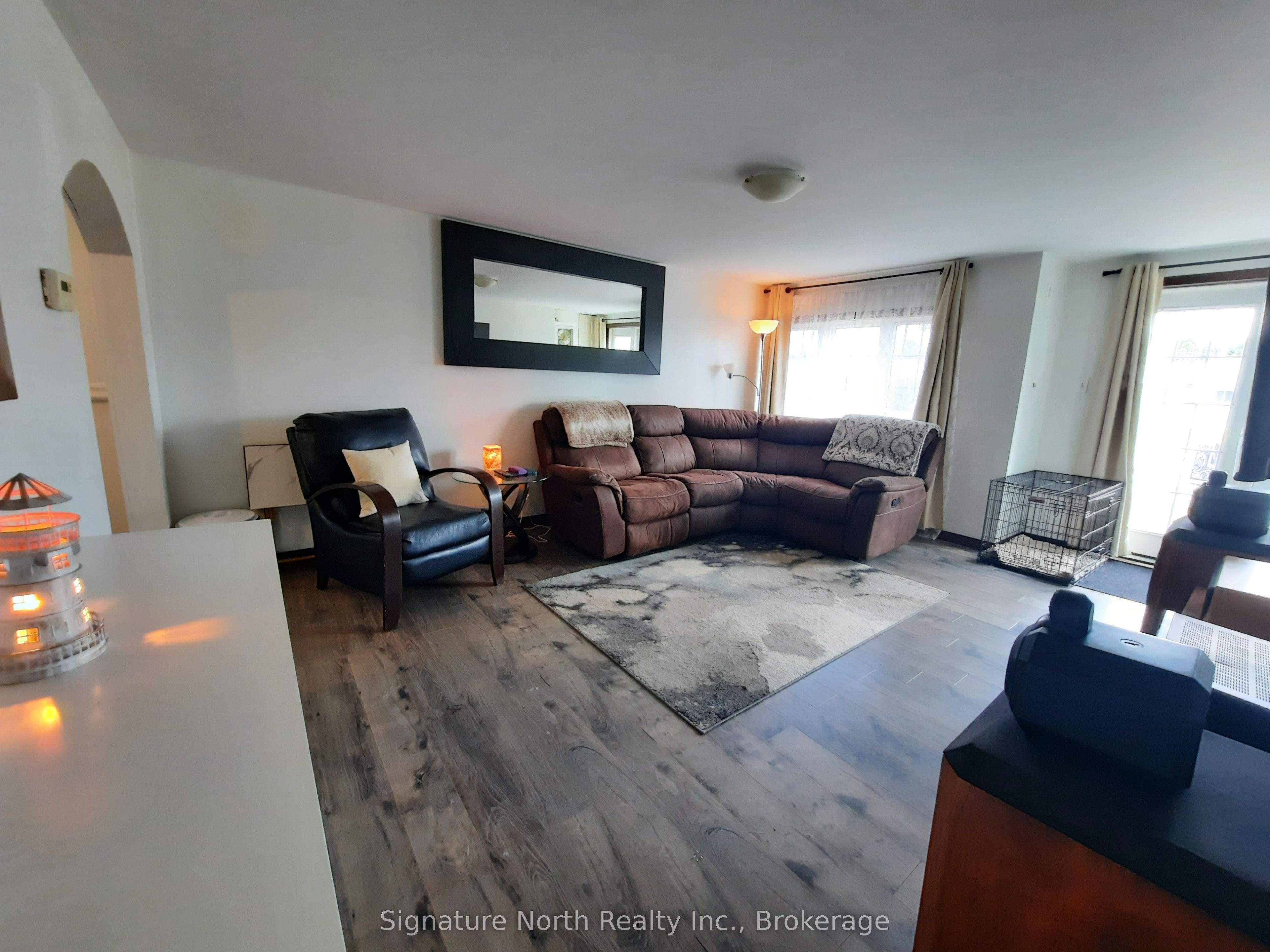 612 Main Street, Greenstone, ON P0T 1M0 photo 2