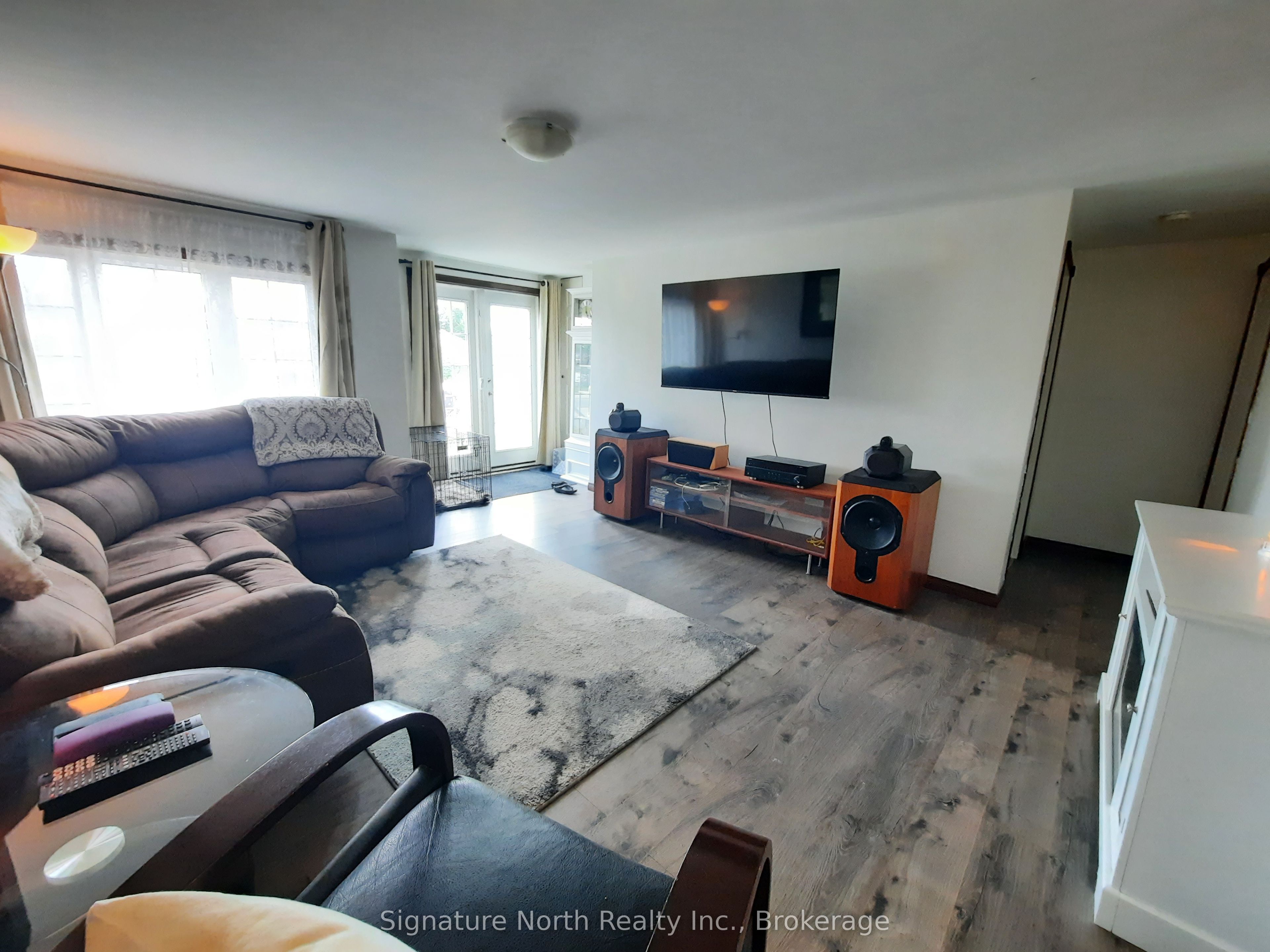 612 Main Street, Greenstone, ON P0T 1M0 photo 3