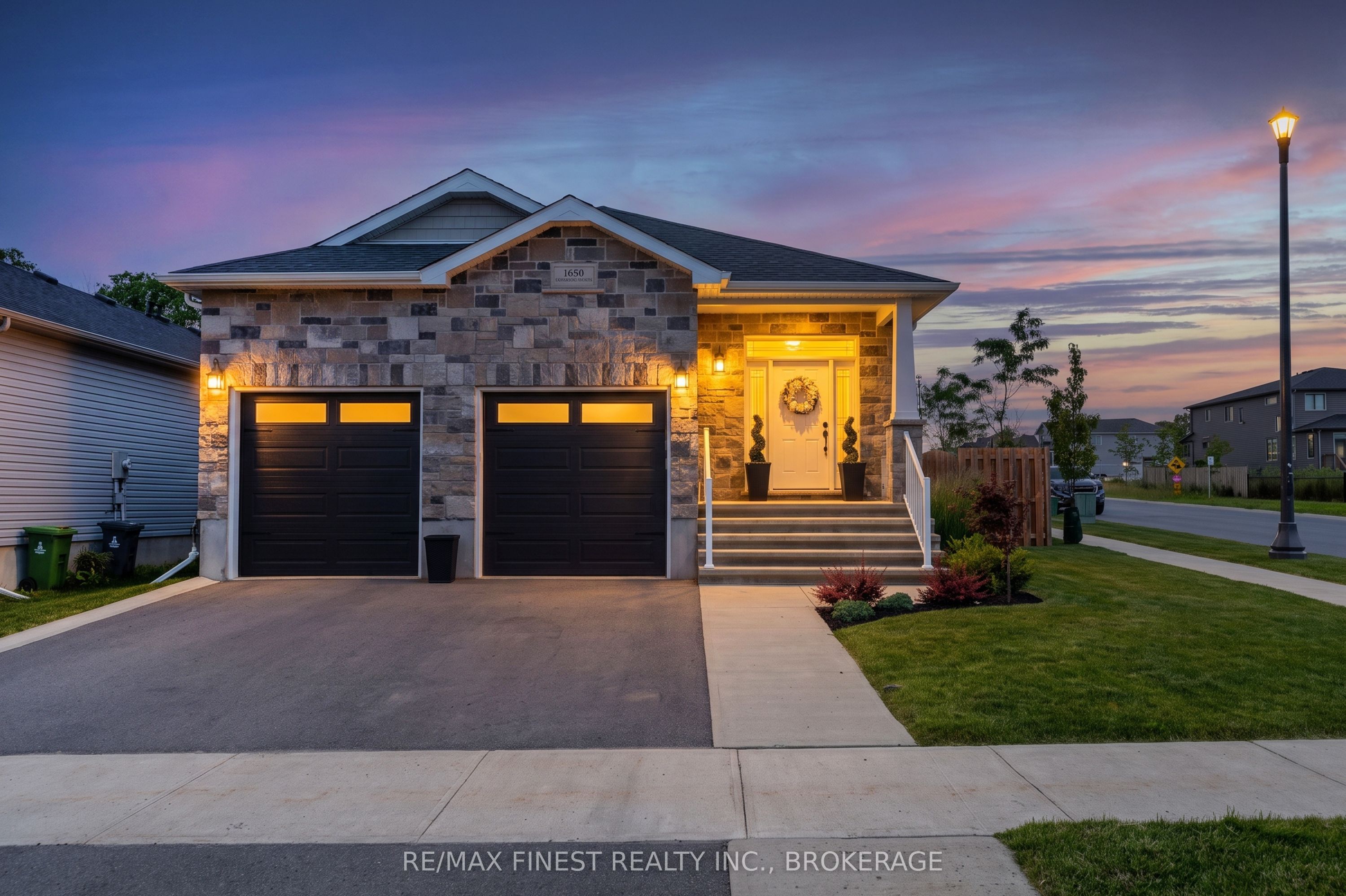 1650 Brookedayle Avenue, Kingston, ON K7P 0S9