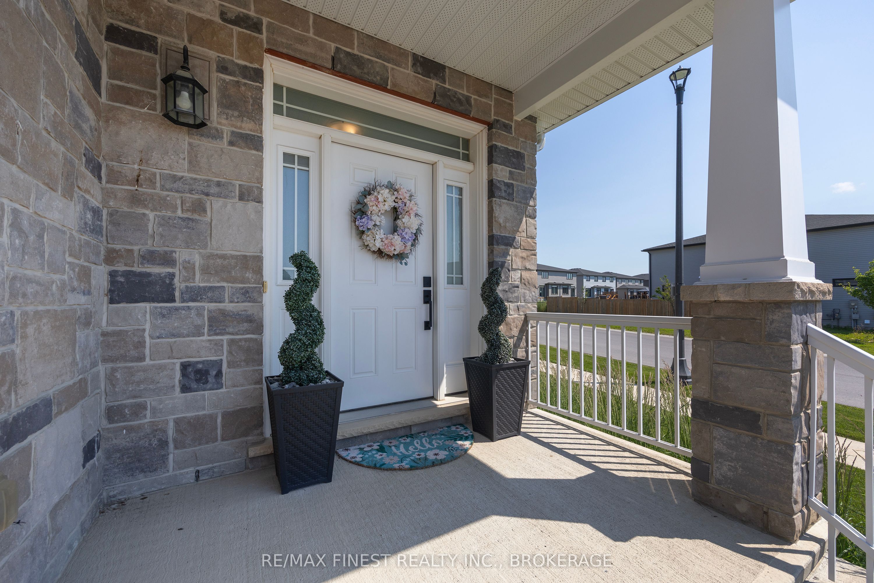 1650 Brookedayle Avenue, Kingston, ON K7P 0S9 photo 4