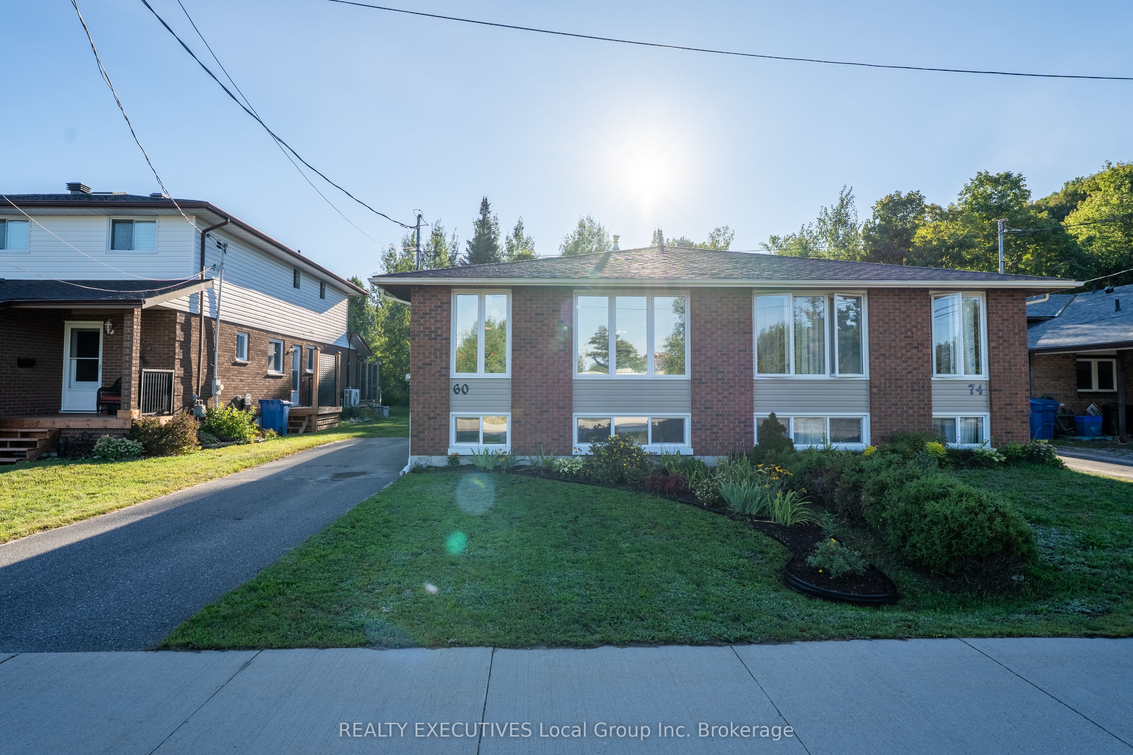 60 Greenhill Avenue, North Bay, ON P1C 1H8 photo 3